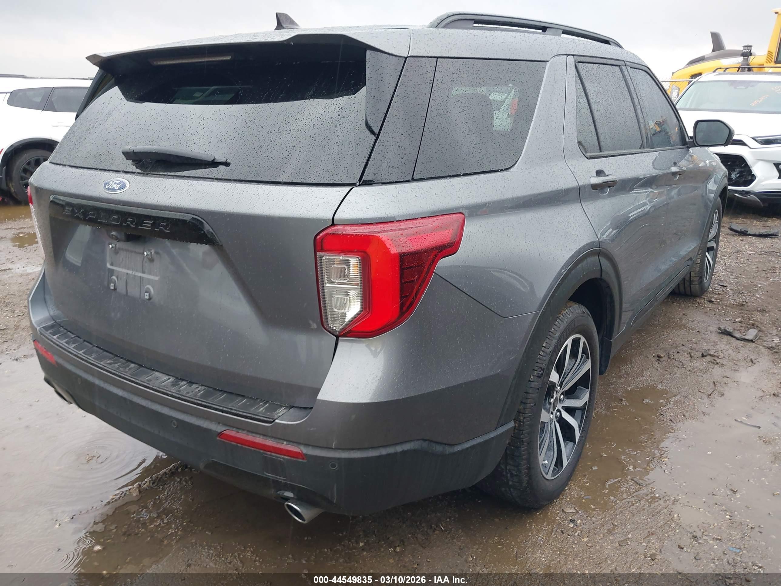 FORD EXPLORER image 4