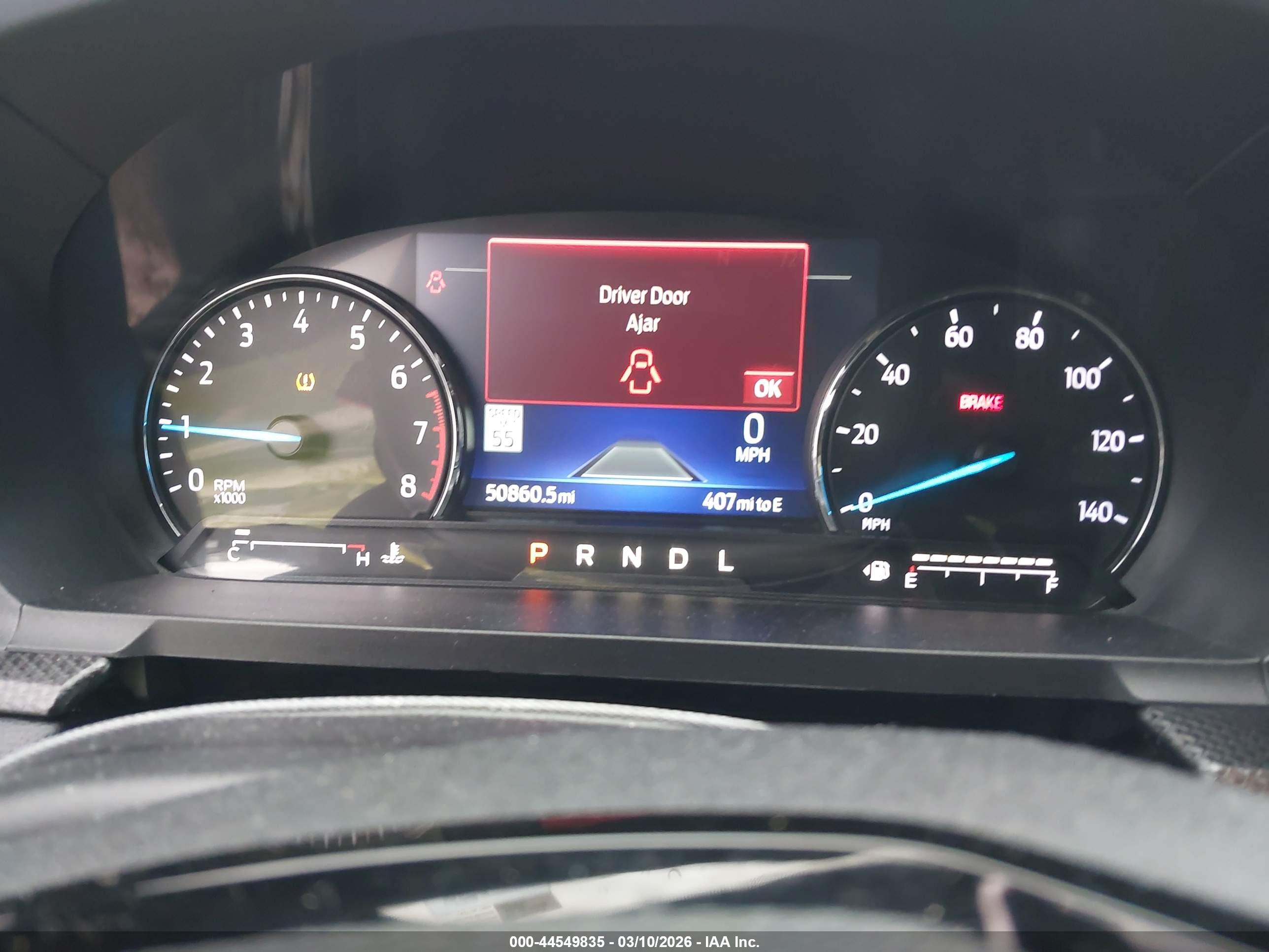 FORD EXPLORER image 7