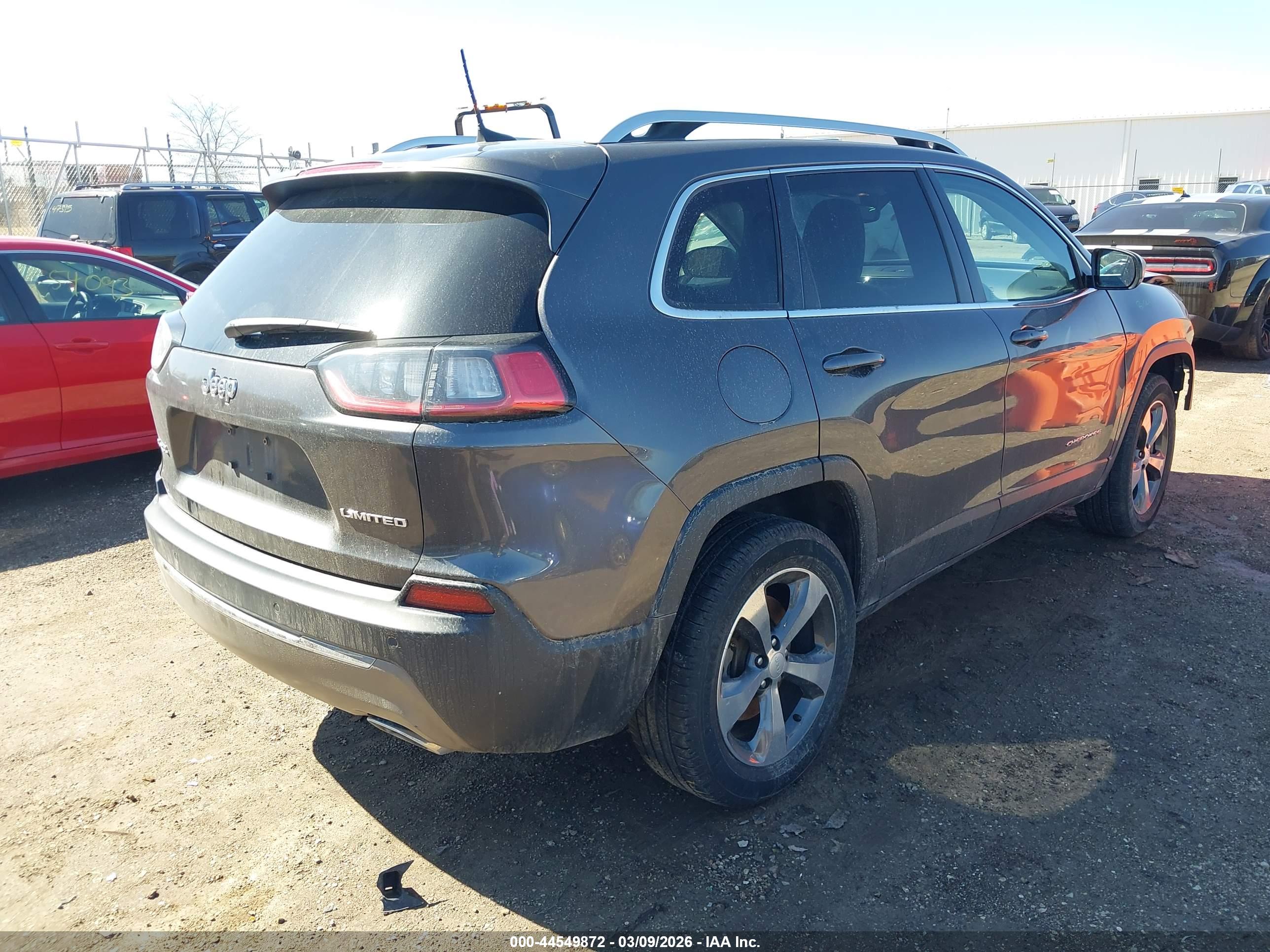 JEEP CHEROKEE image 4