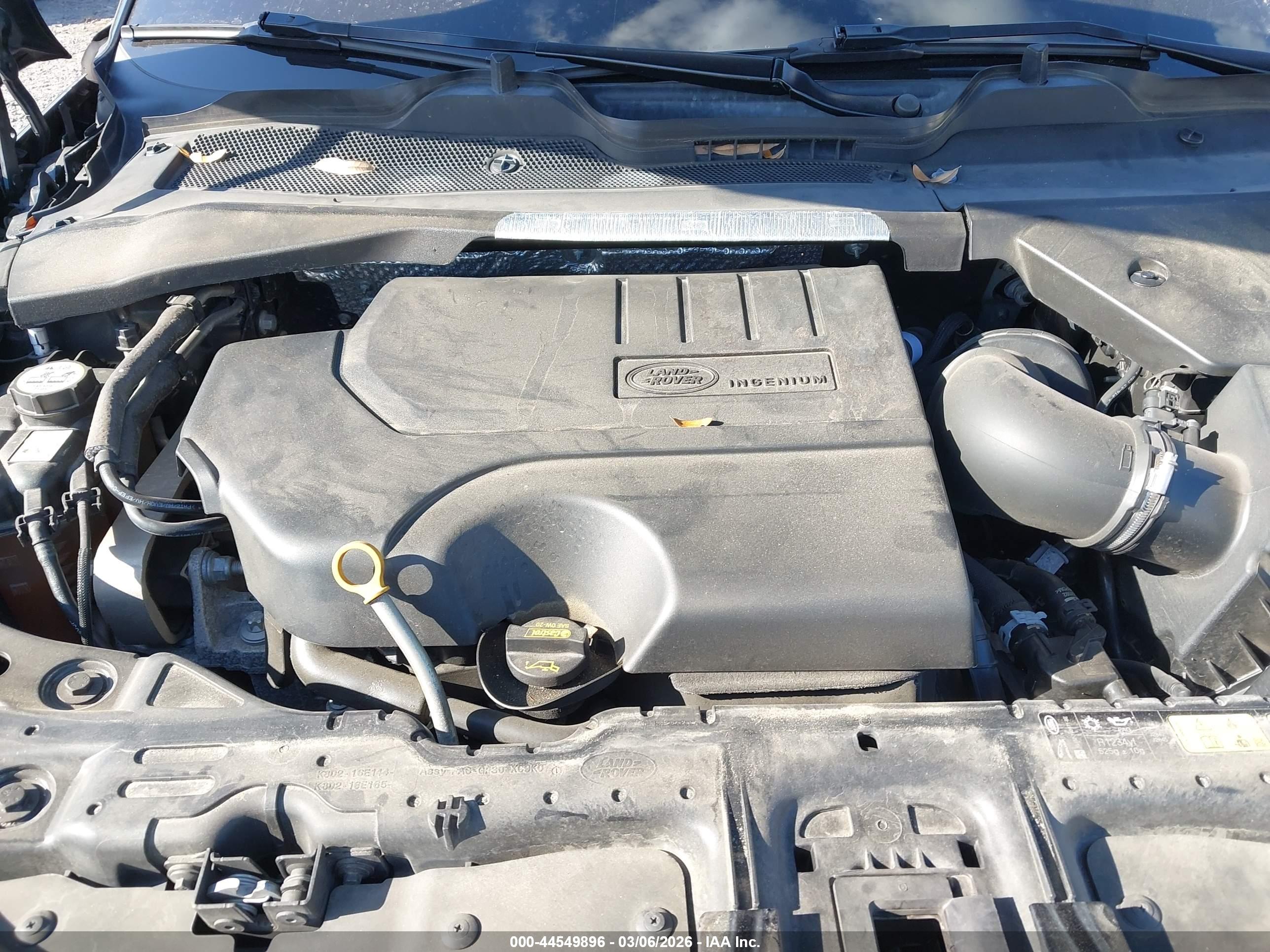 LAND ROVER image 10