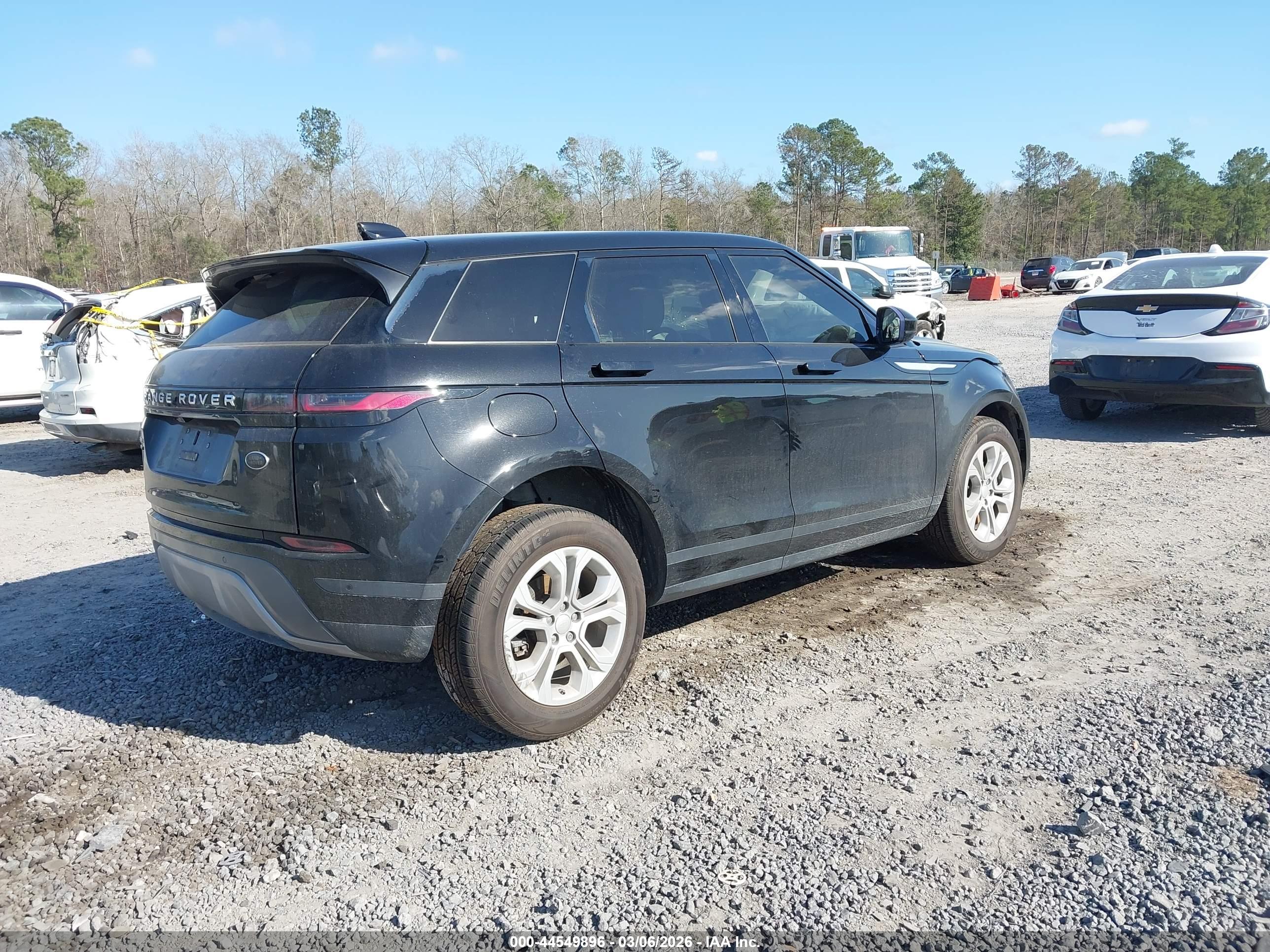 LAND ROVER image 4