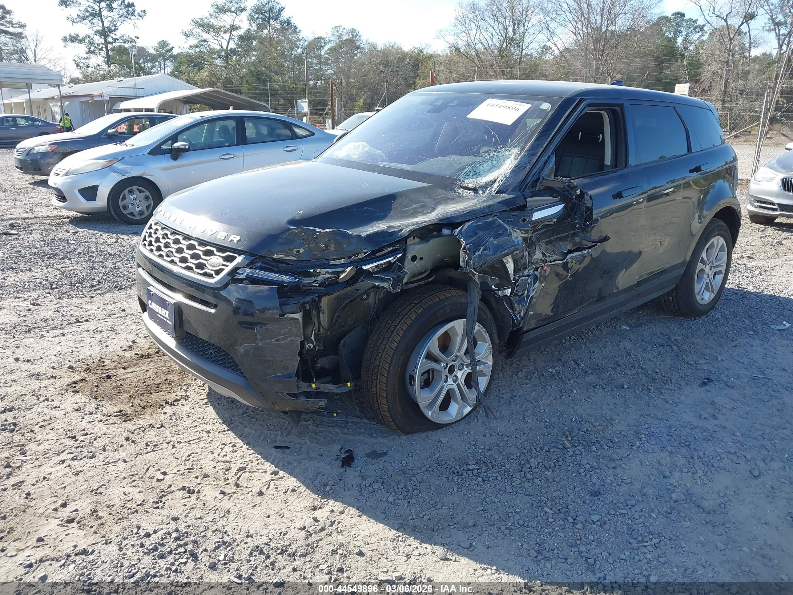LAND ROVER image 6