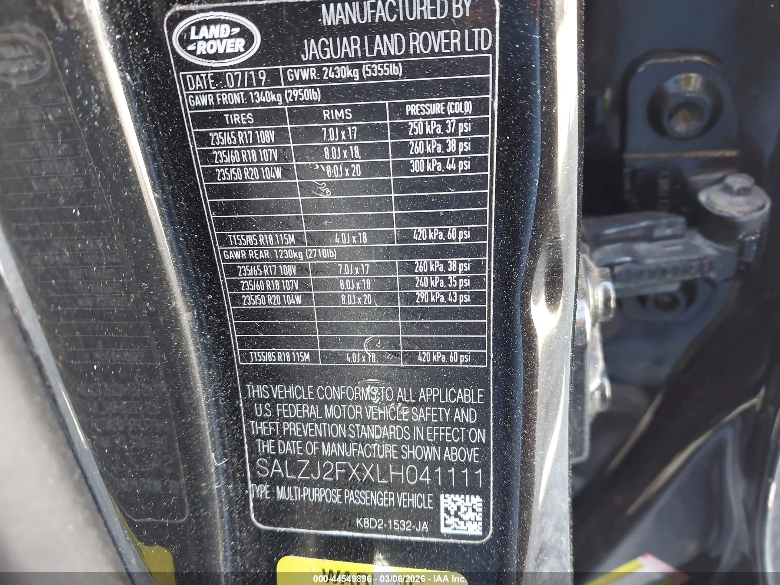 LAND ROVER image 9