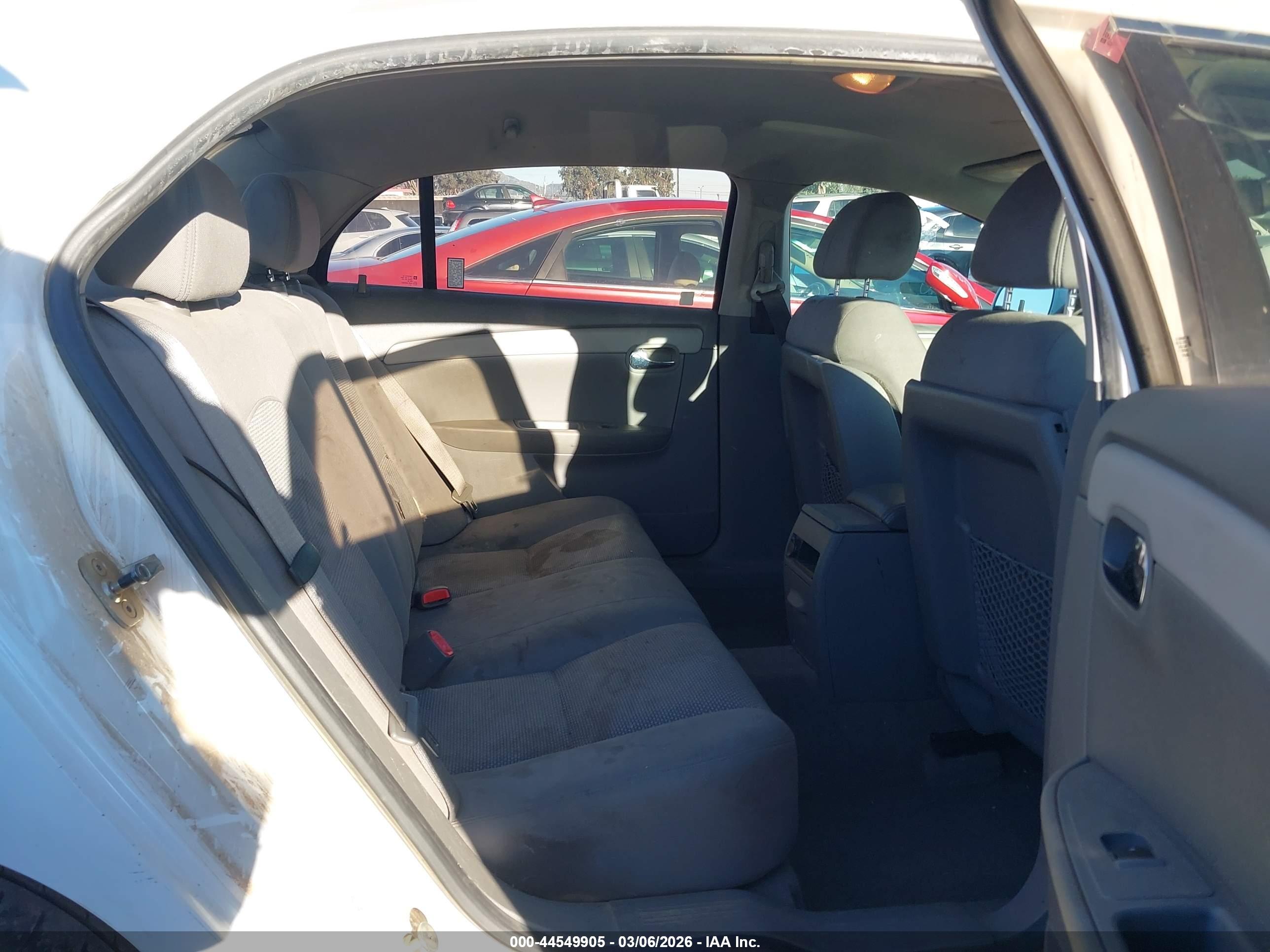 CHEVROLET MALIBU image 8