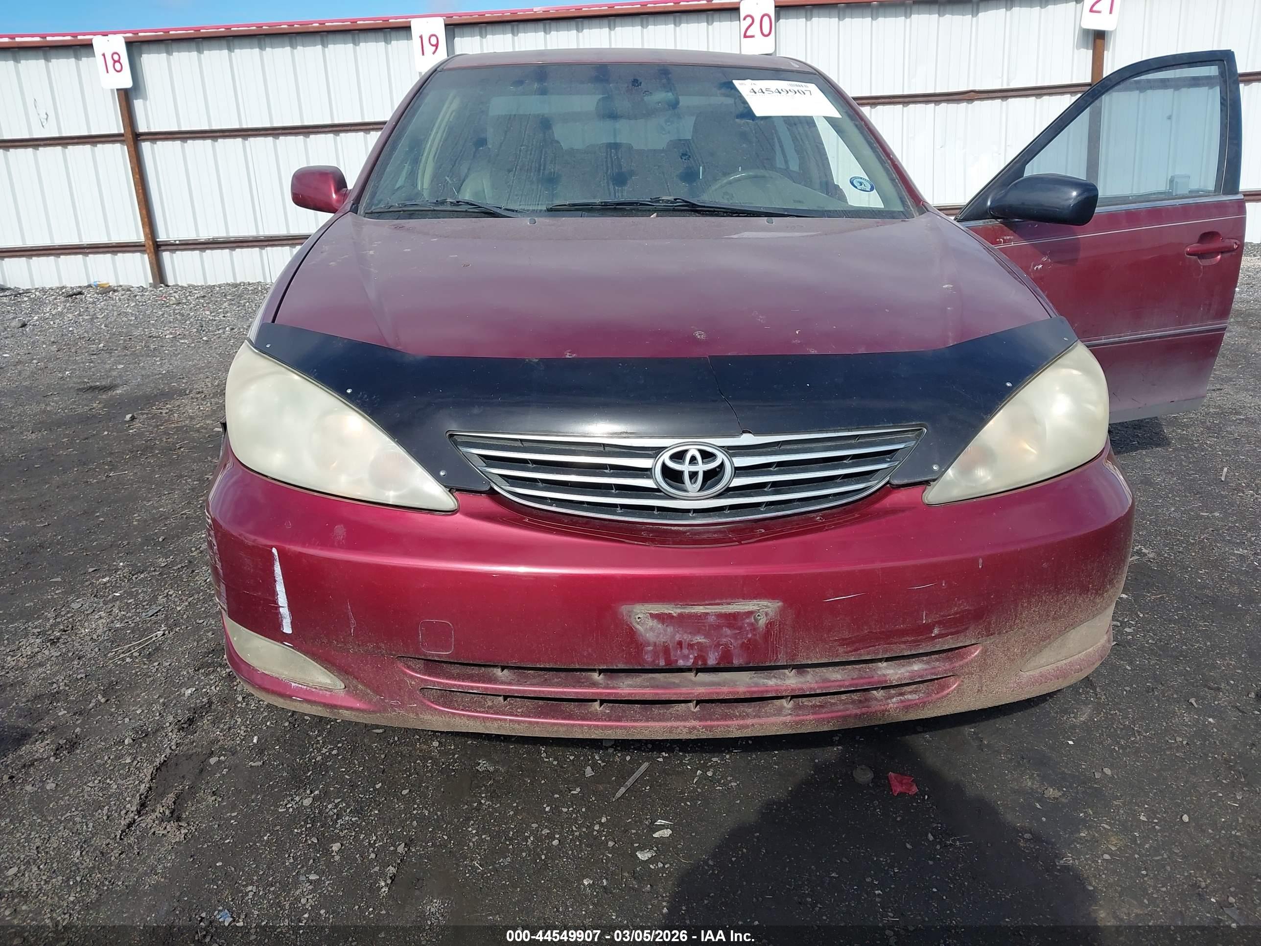TOYOTA CAMRY image 6
