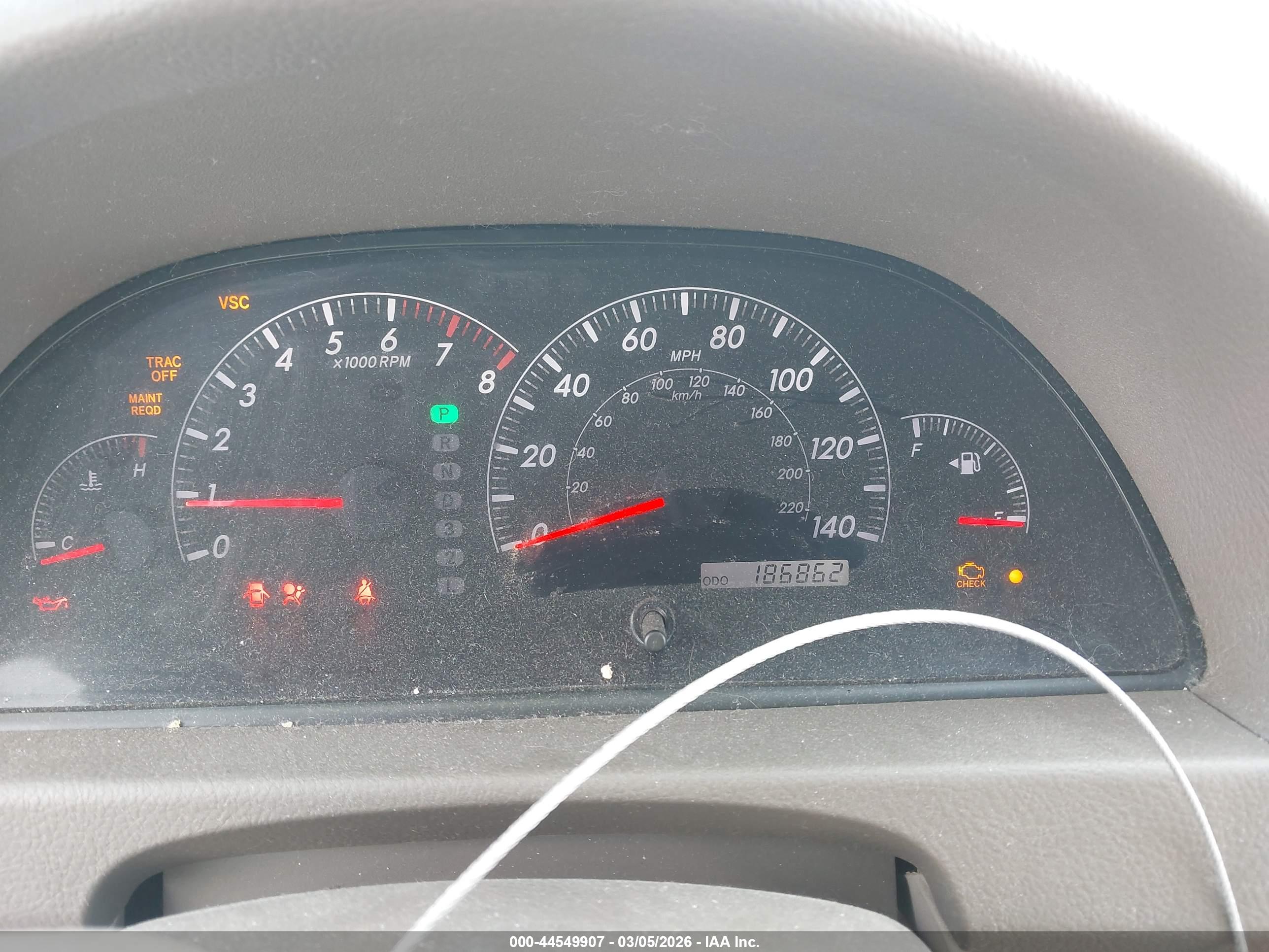 TOYOTA CAMRY image 7