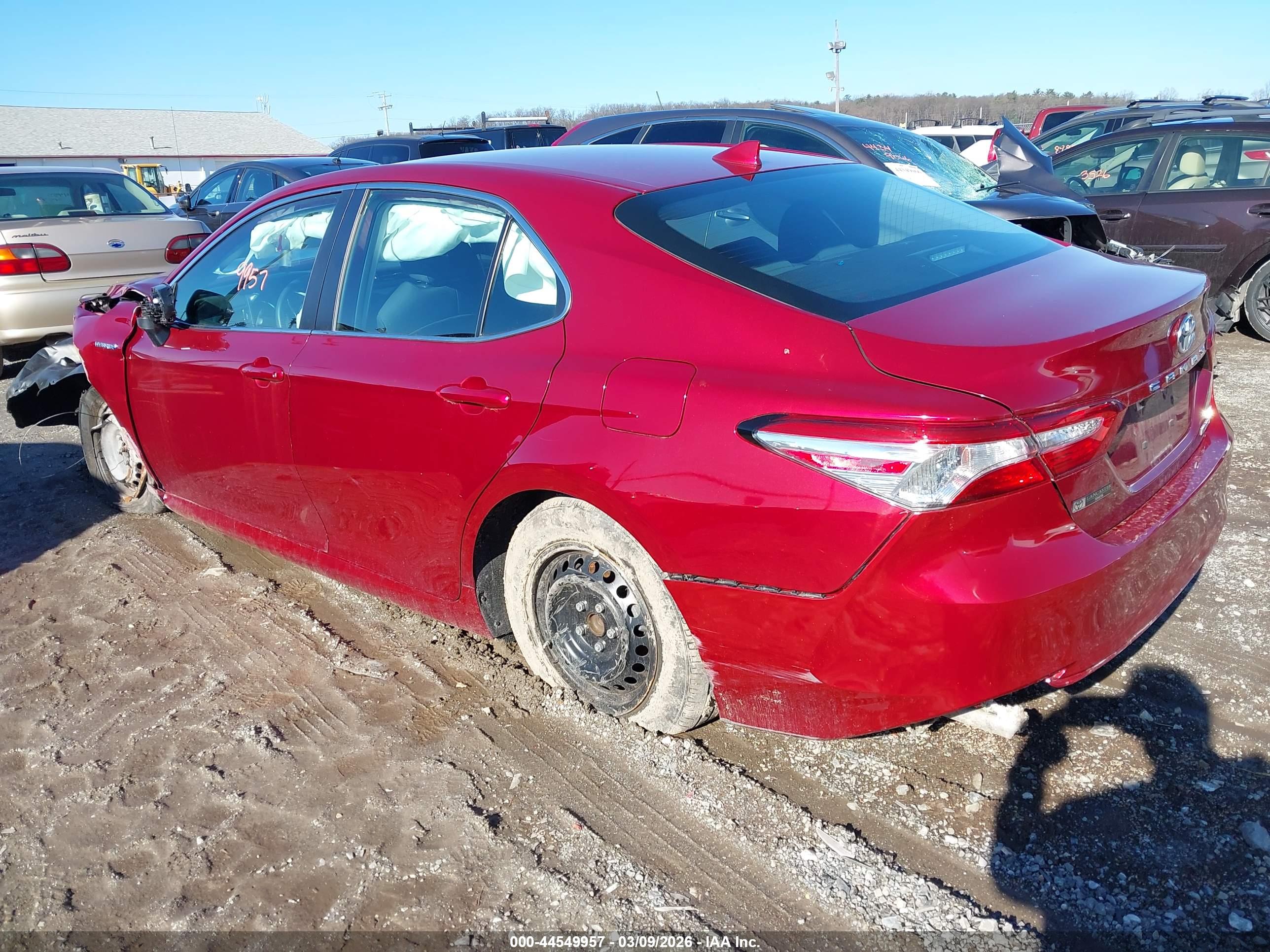 TOYOTA CAMRY image 3