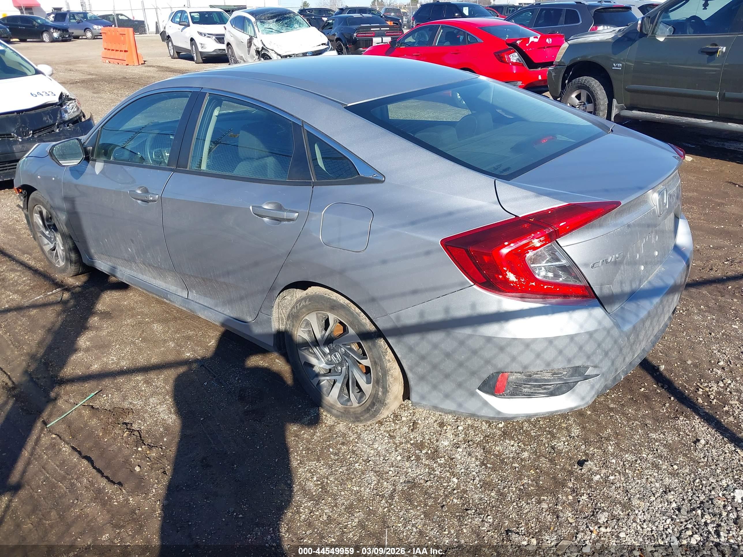 HONDA CIVIC image 3