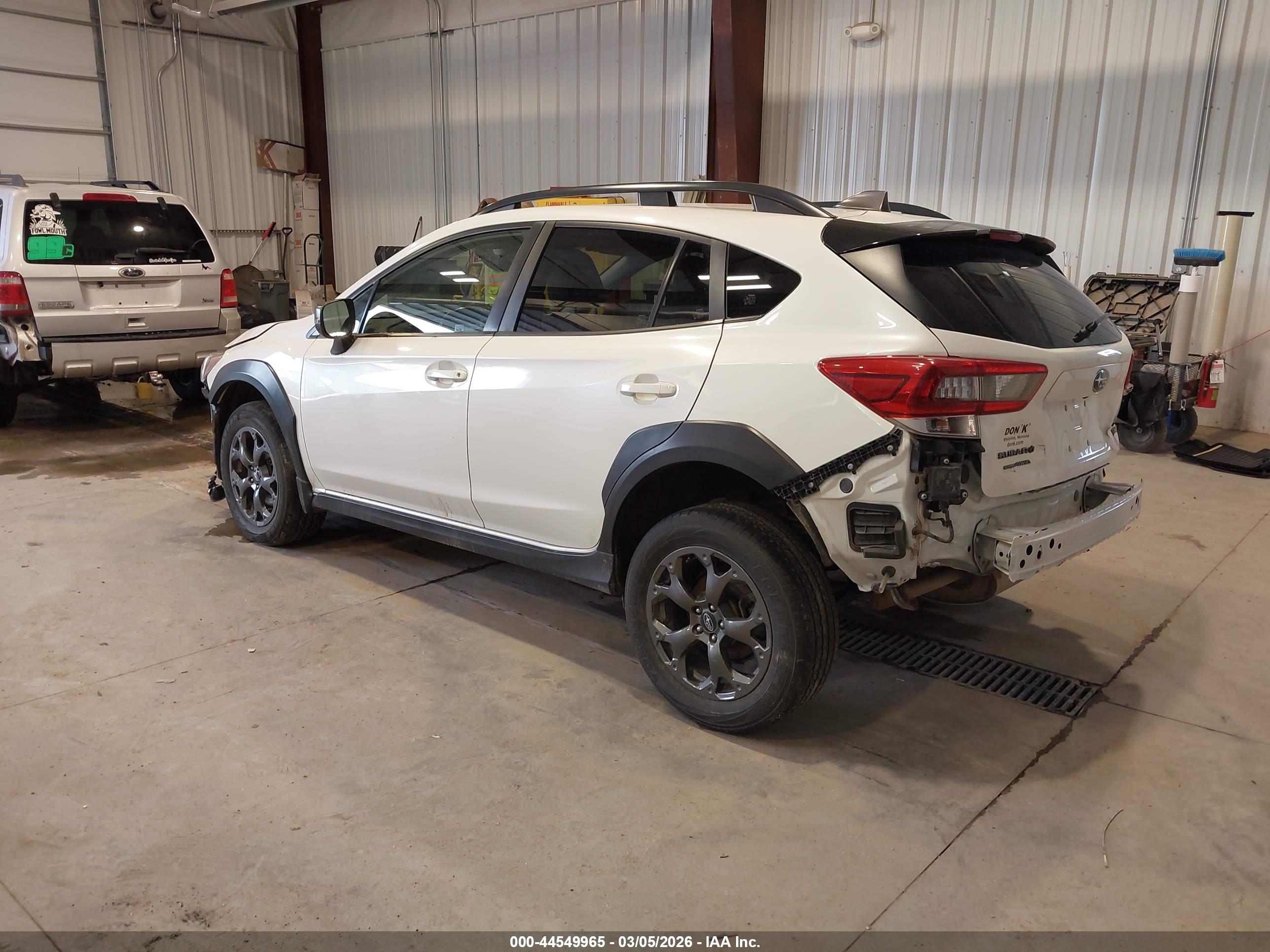 SUBARU CROSSTREK image 3