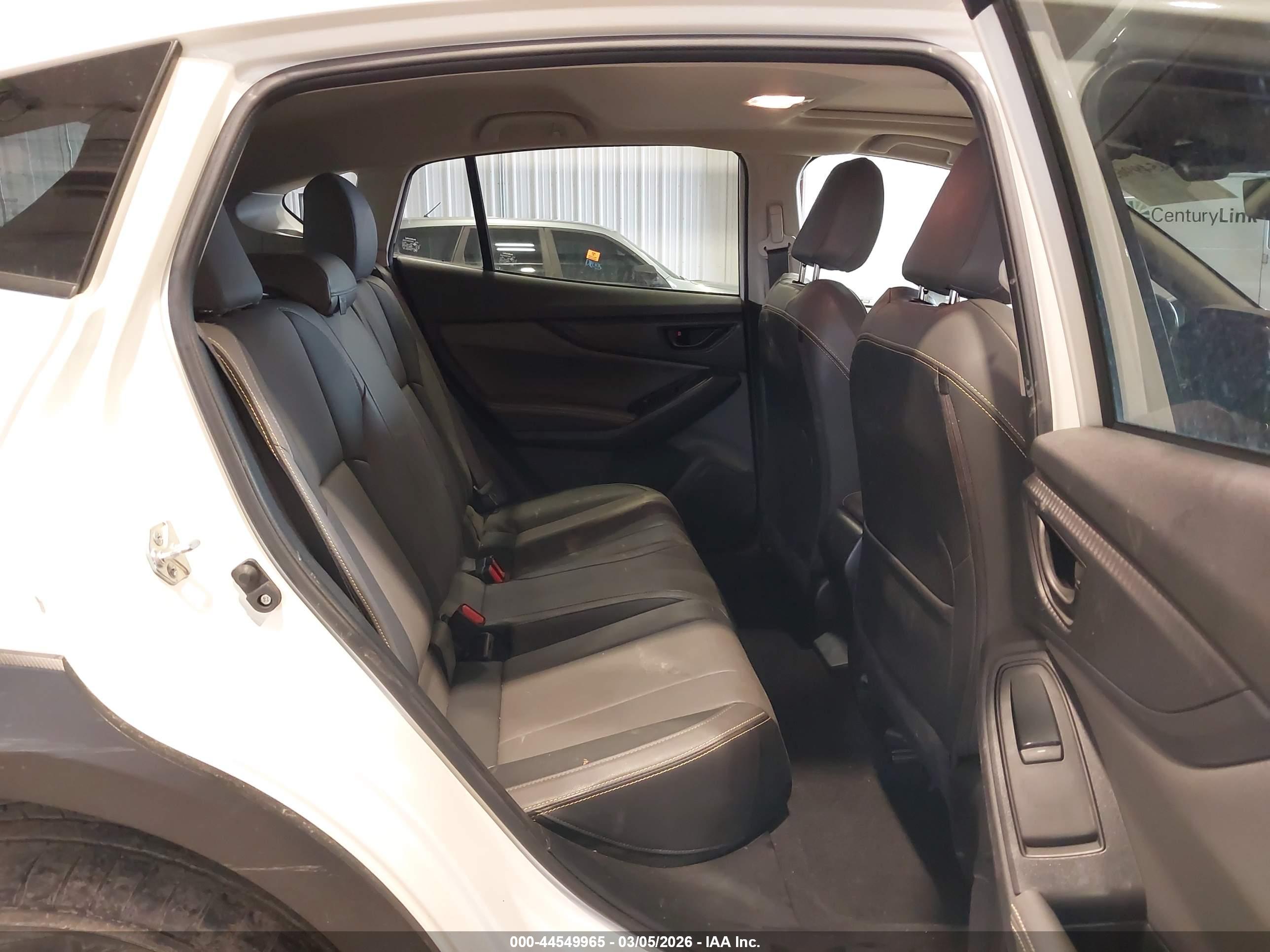 SUBARU CROSSTREK image 8