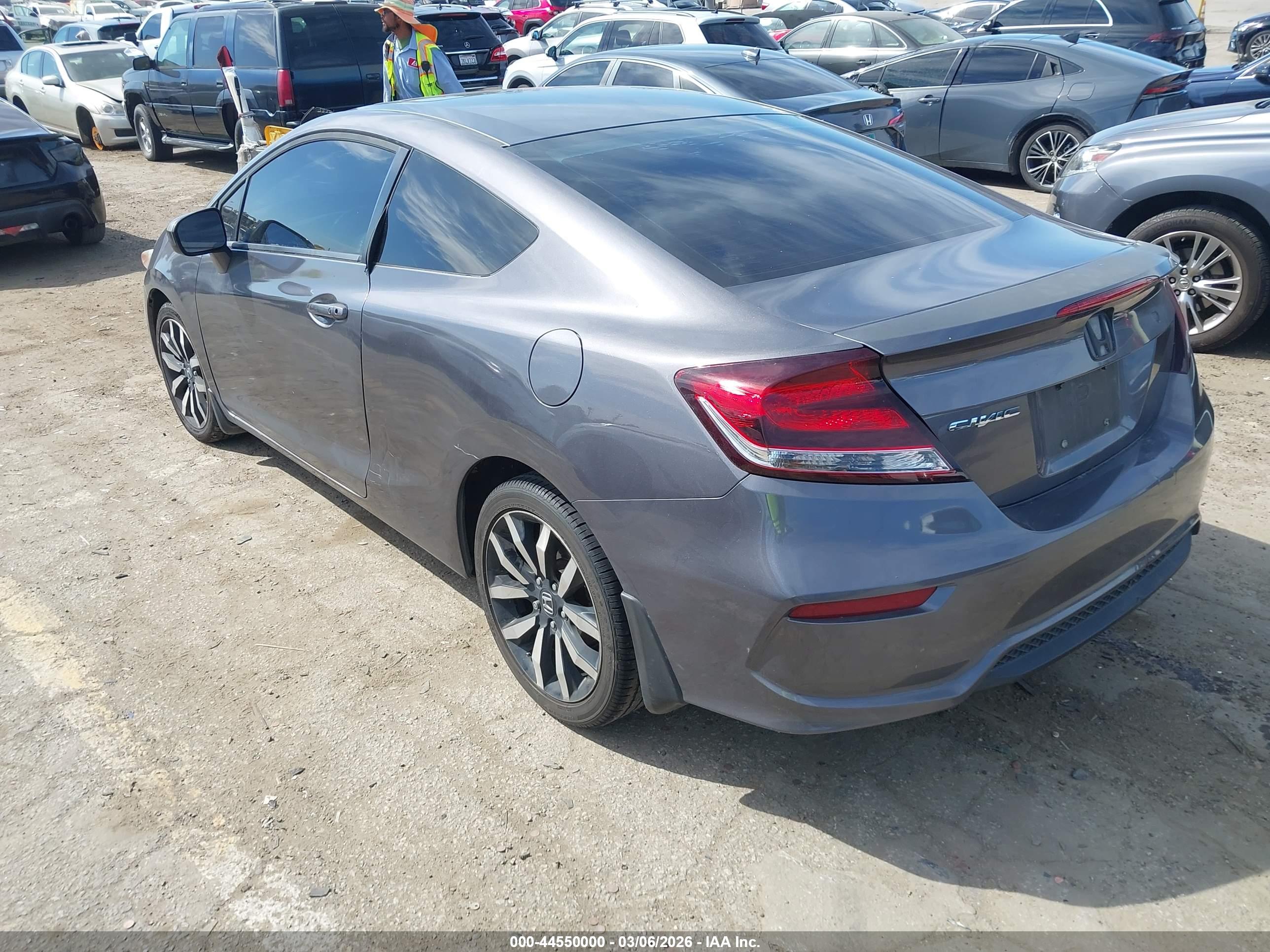 HONDA CIVIC image 3
