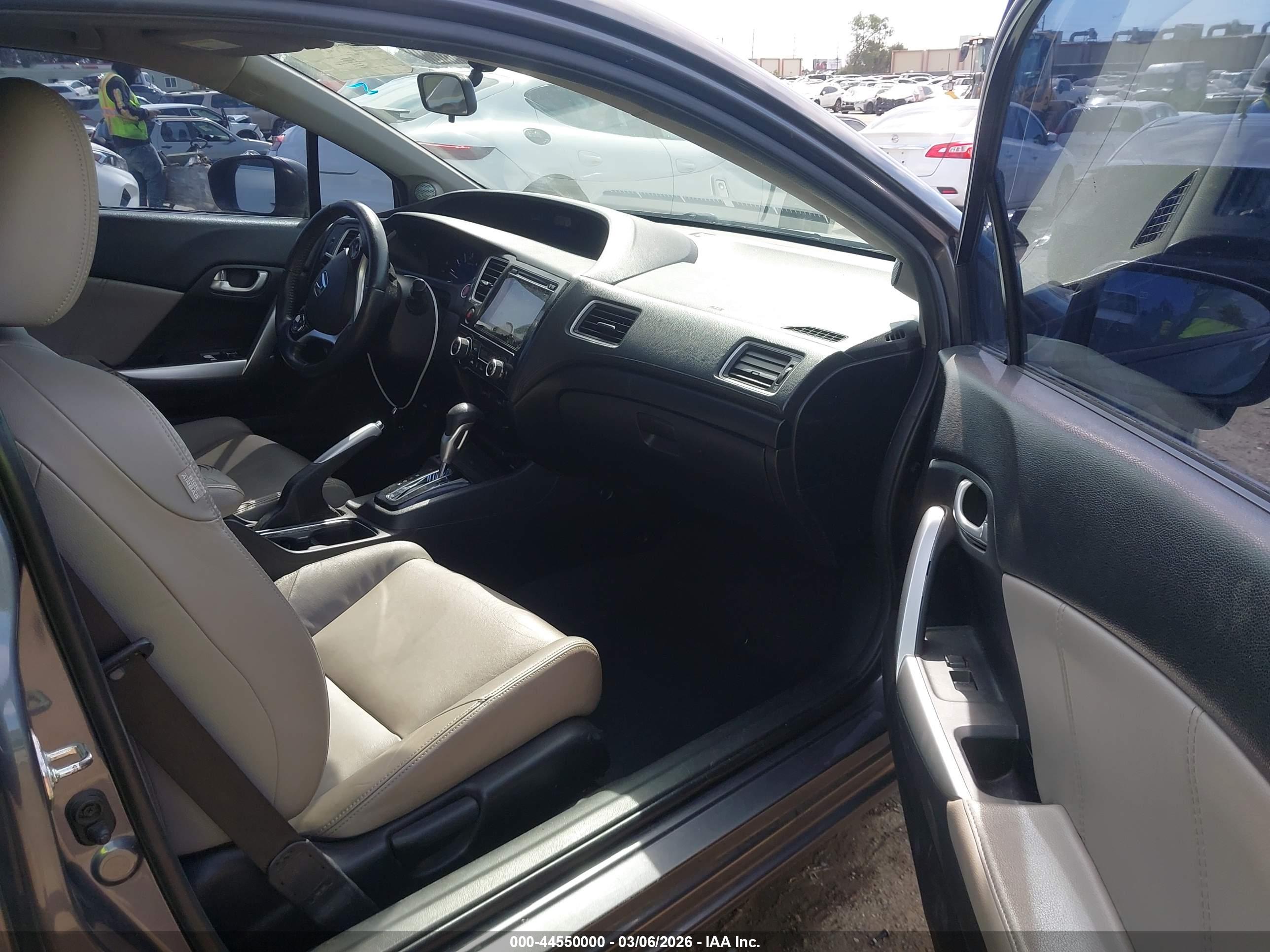 HONDA CIVIC image 5