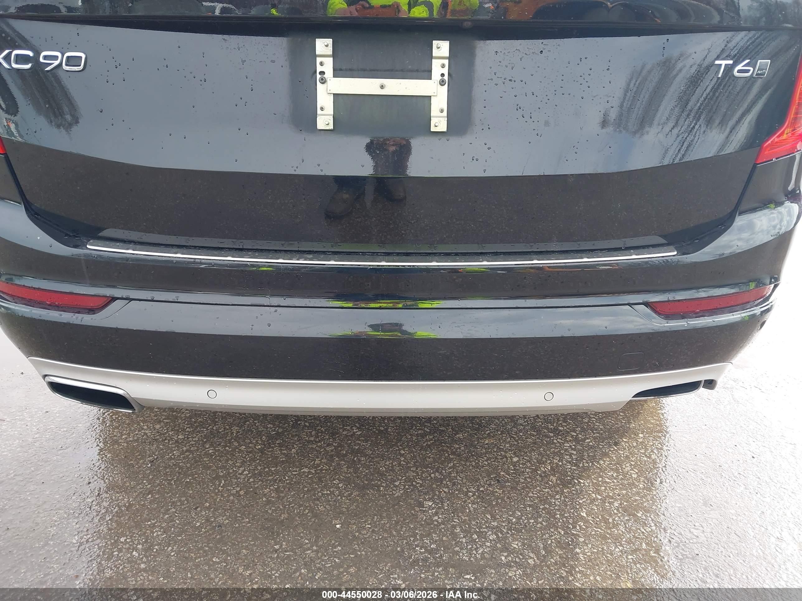 VOLVO XC90 image 6
