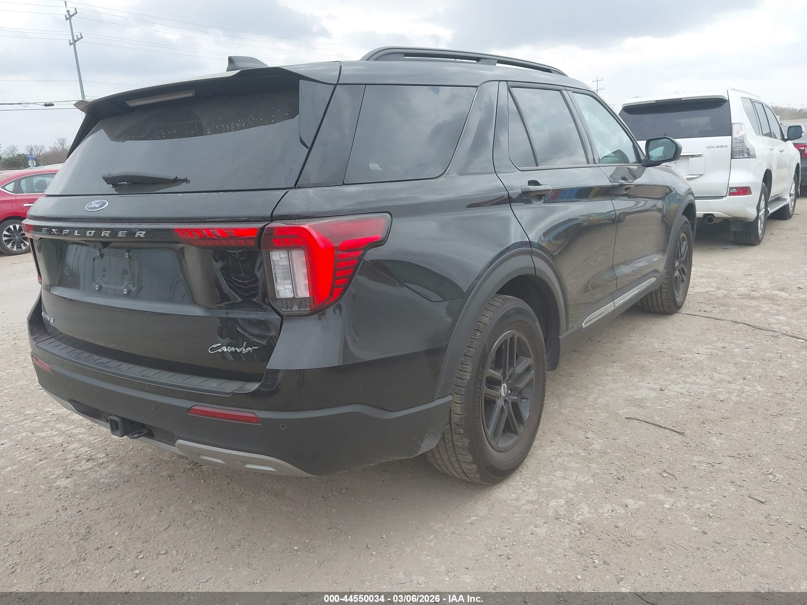FORD EXPLORER image 4