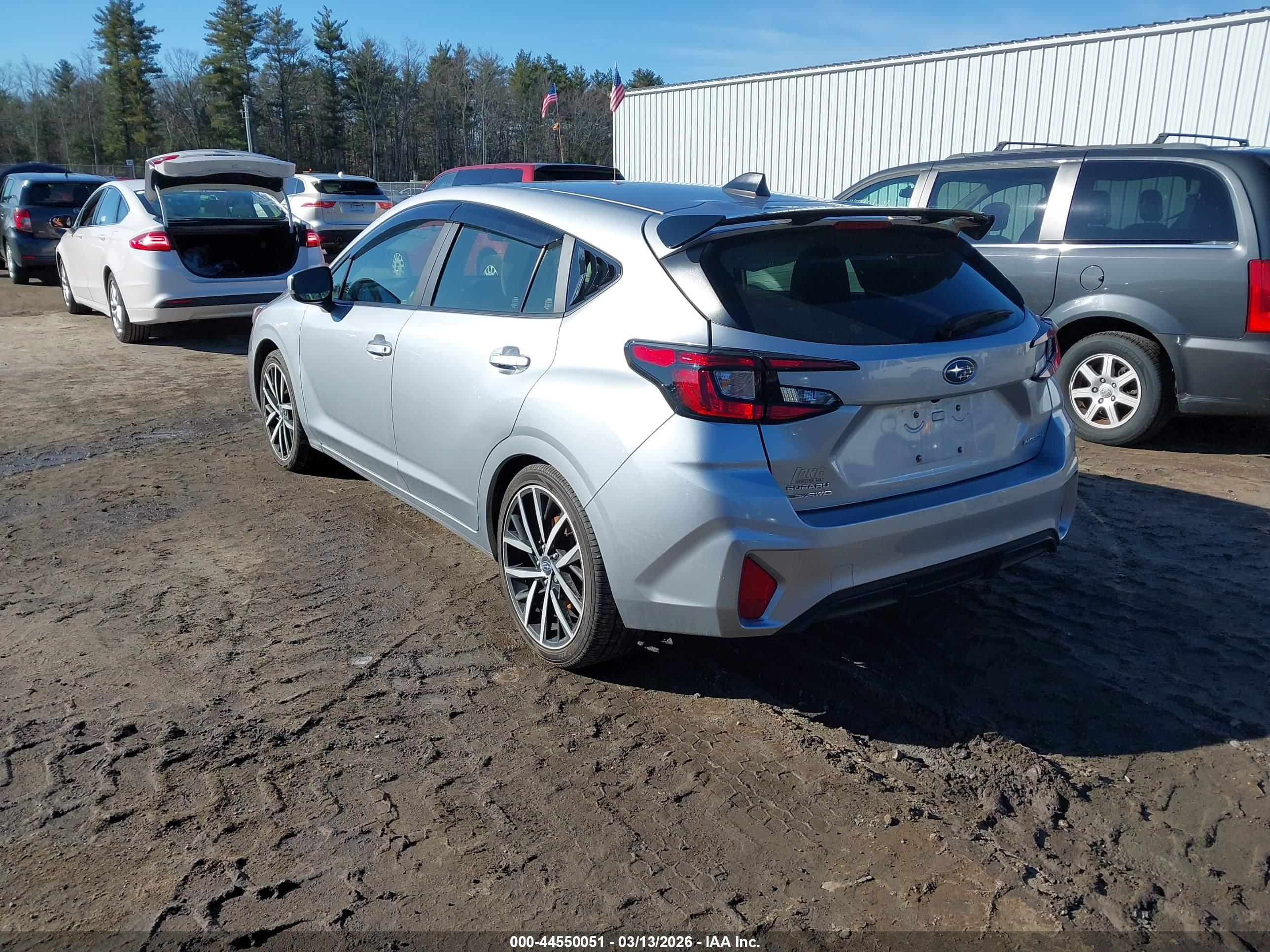SUBARU IMPREZA image 3