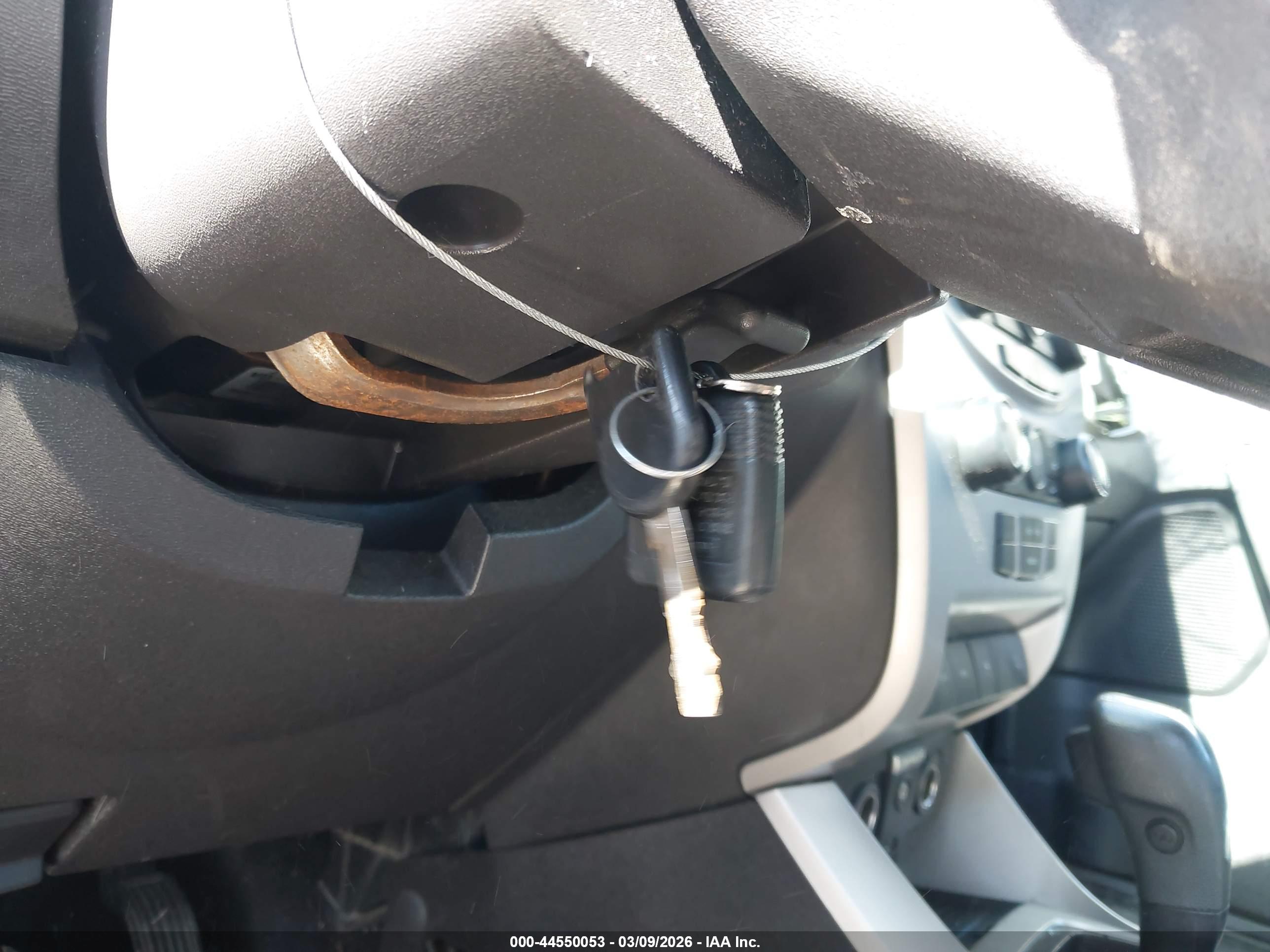 FORD FOCUS image 11