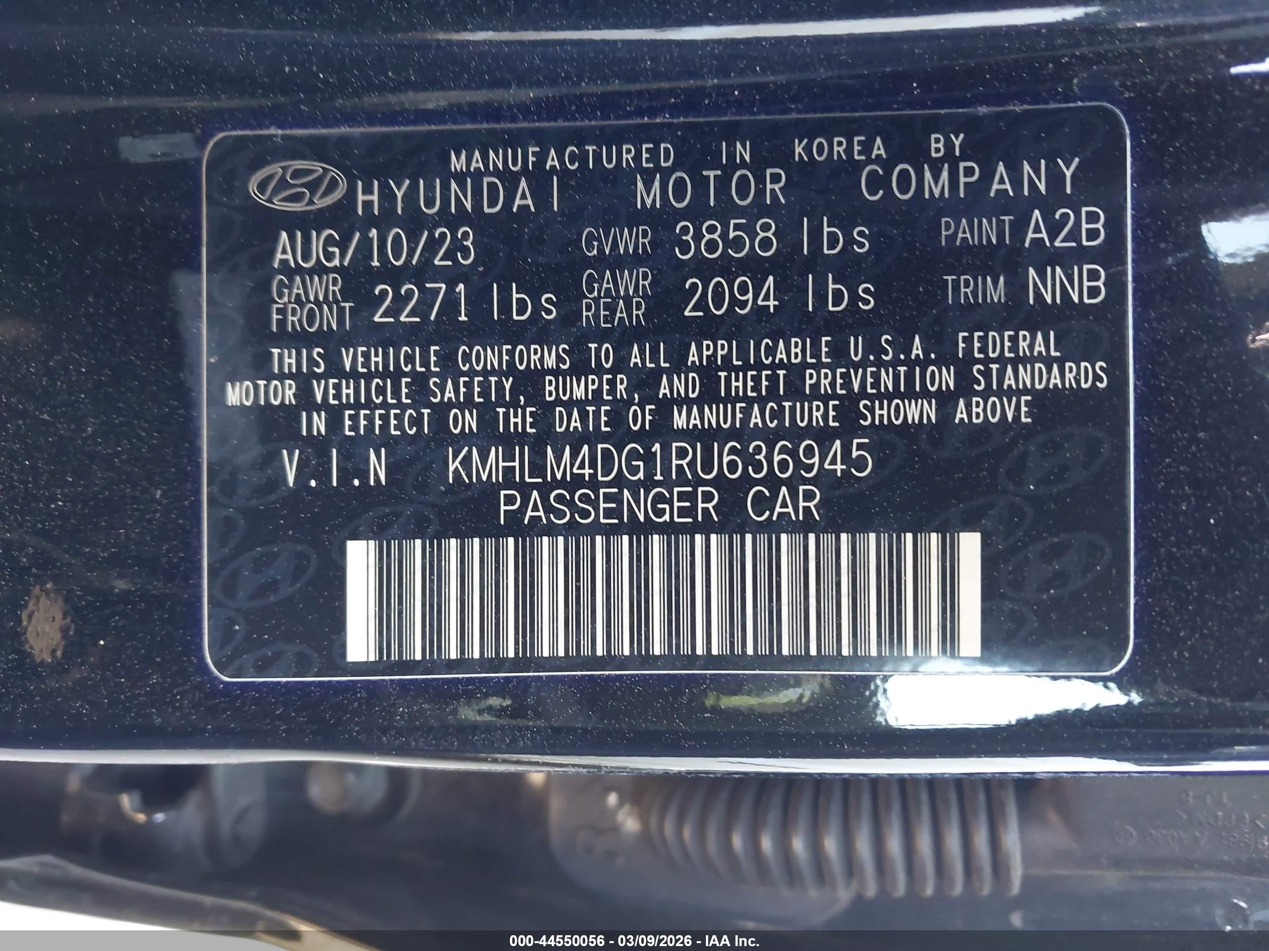 HYUNDAI ELANTRA image 9