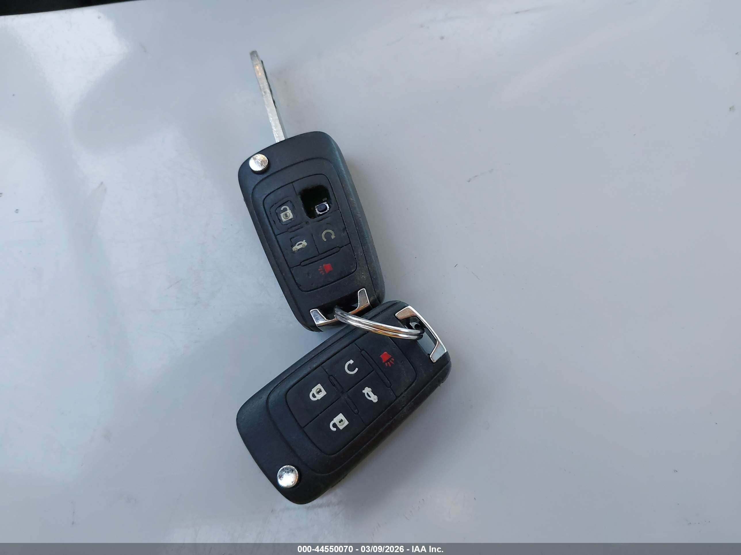 GMC TERRAIN image 11