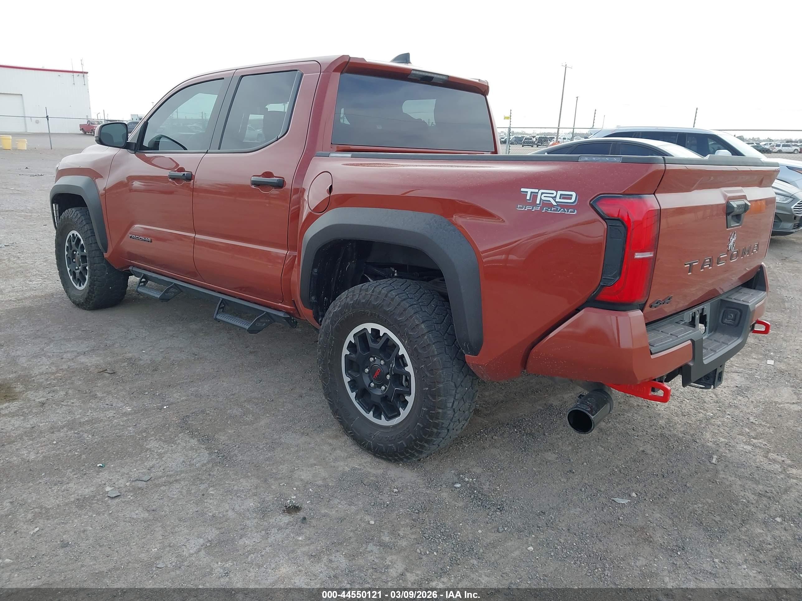 TOYOTA TACOMA image 3