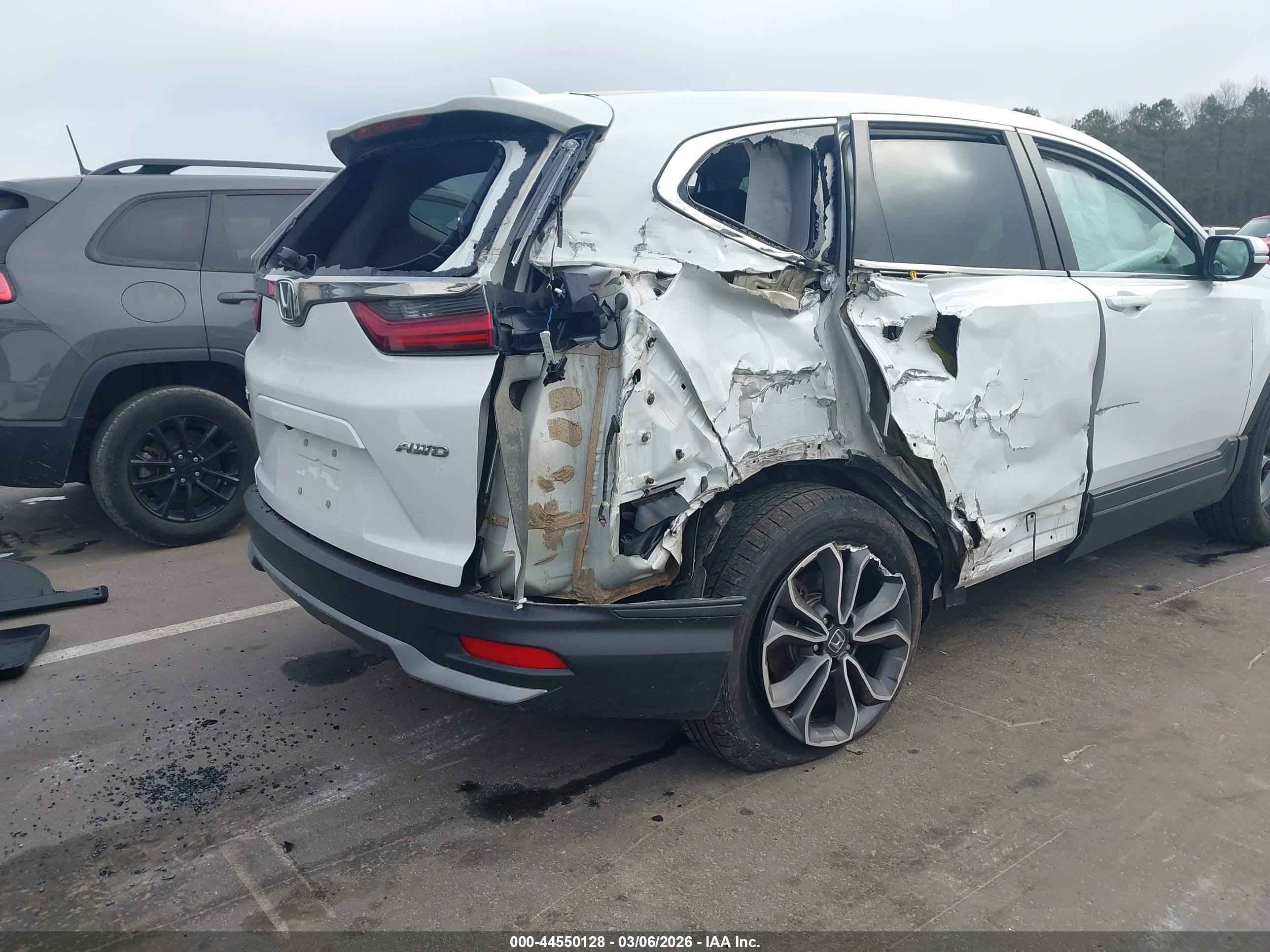 HONDA CR-V image 6