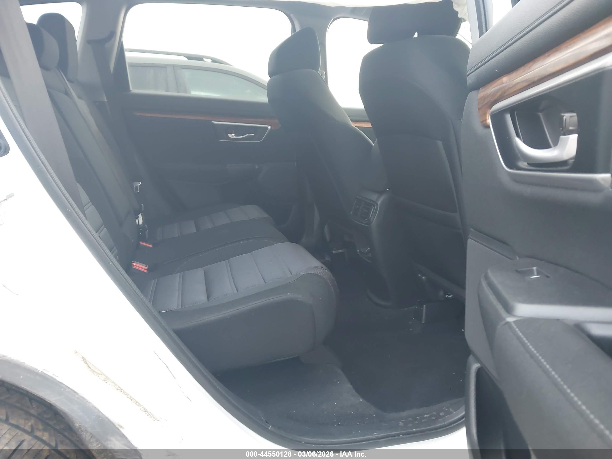 HONDA CR-V image 8