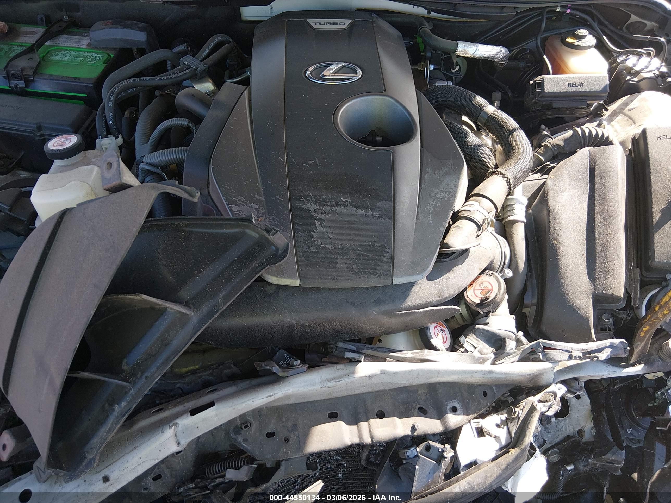 LEXUS IS image 10