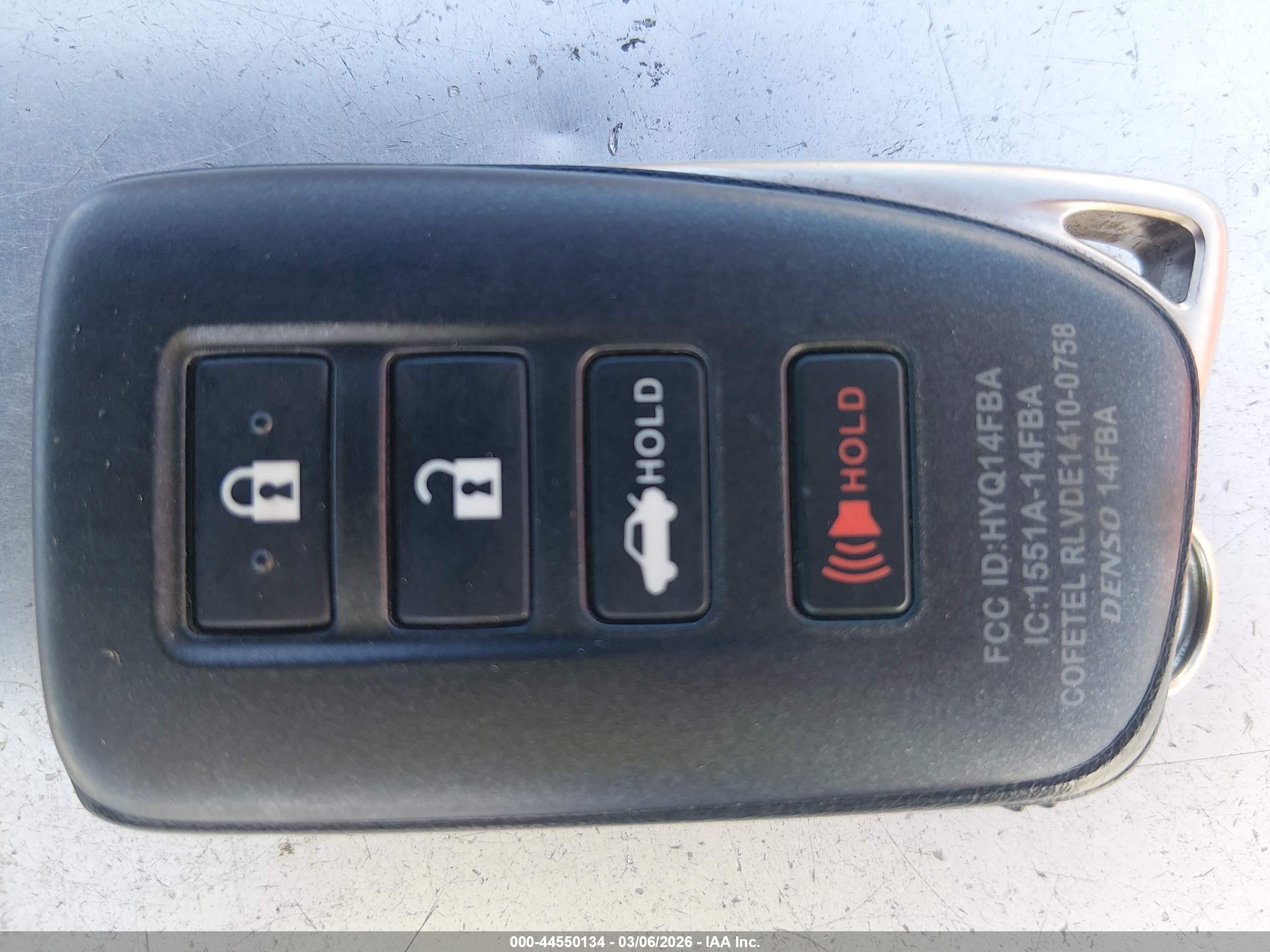 LEXUS IS image 11