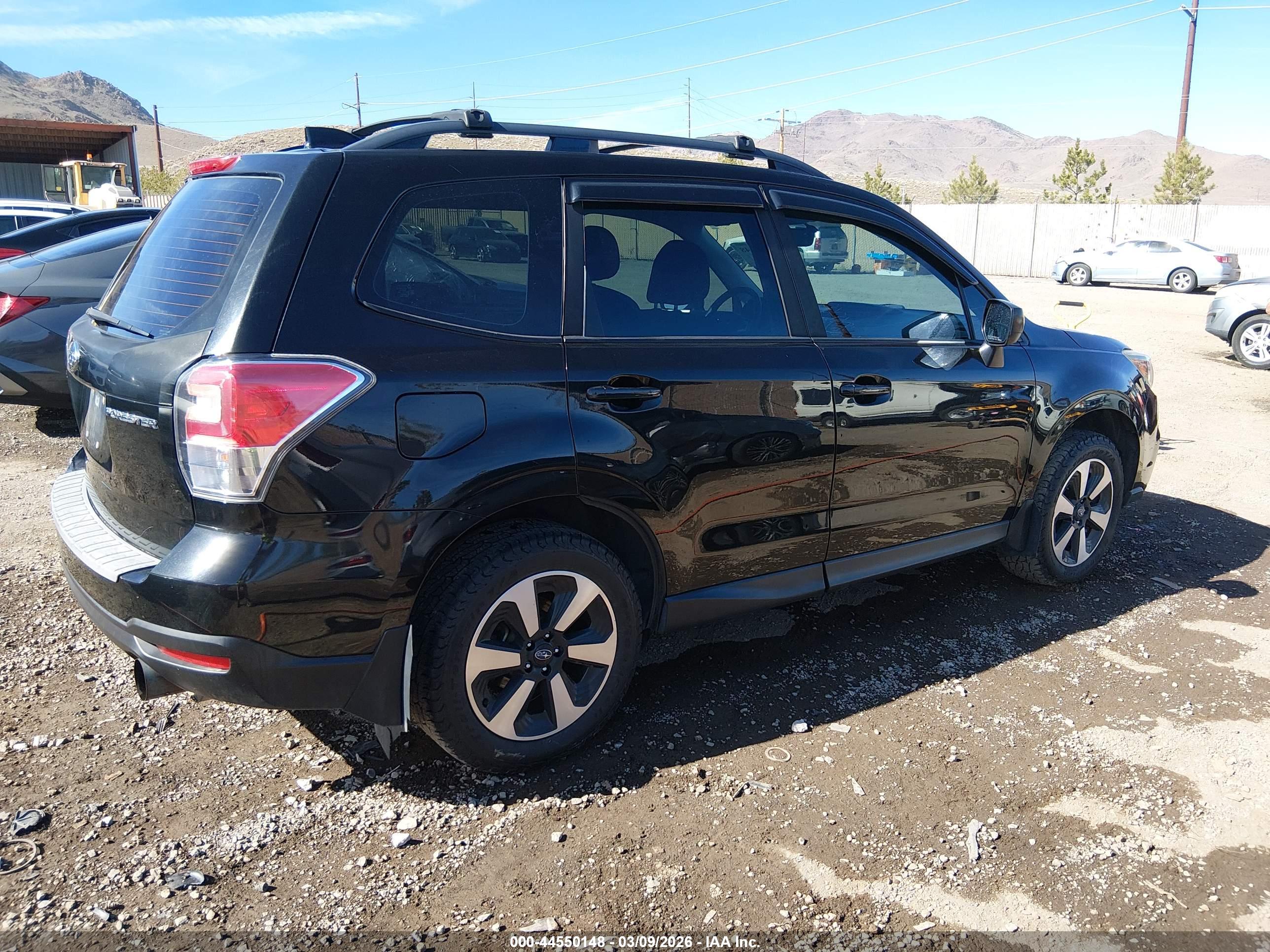 SUBARU FORESTER image 4