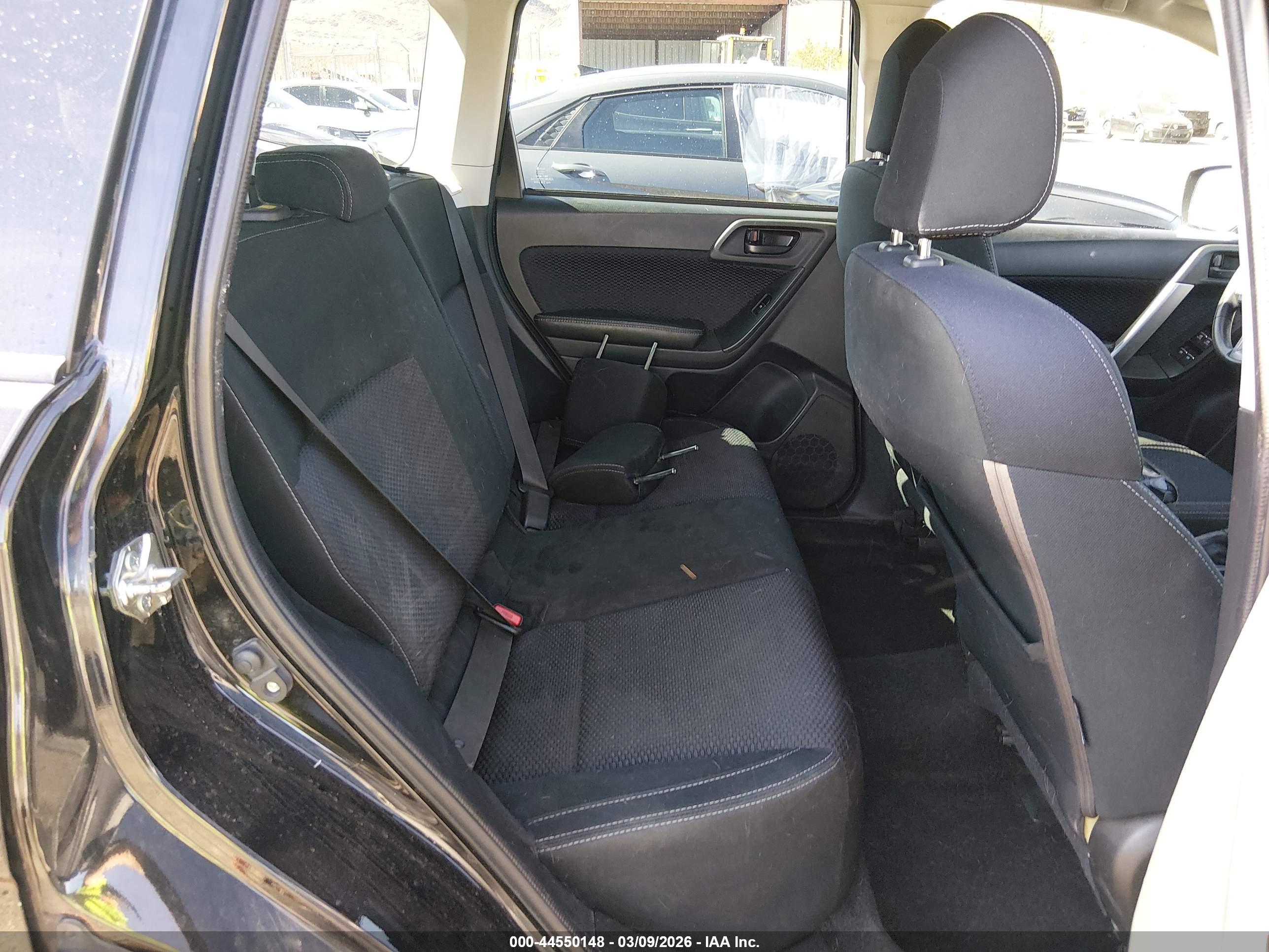 SUBARU FORESTER image 8