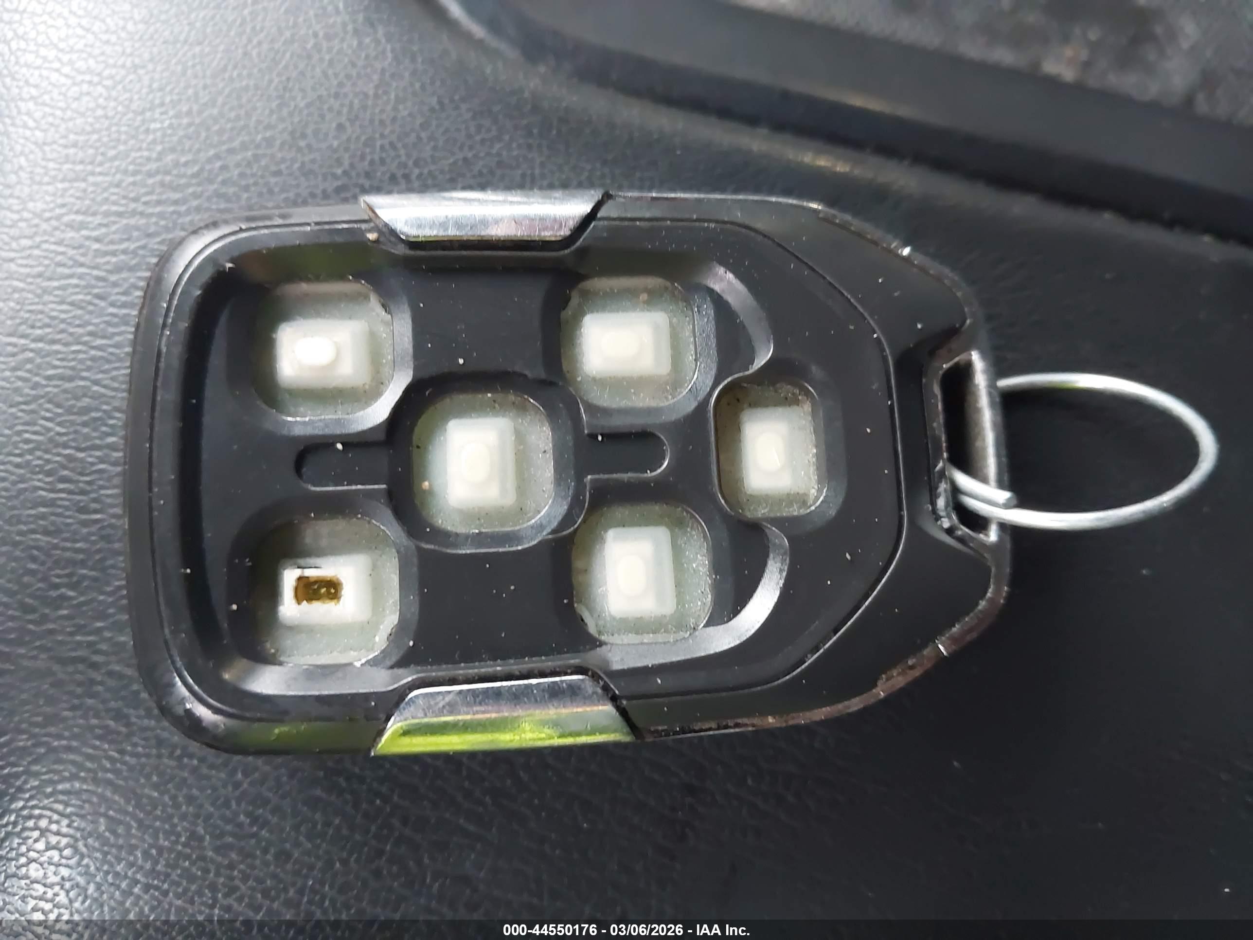 CHEVROLET TAHOE image 11