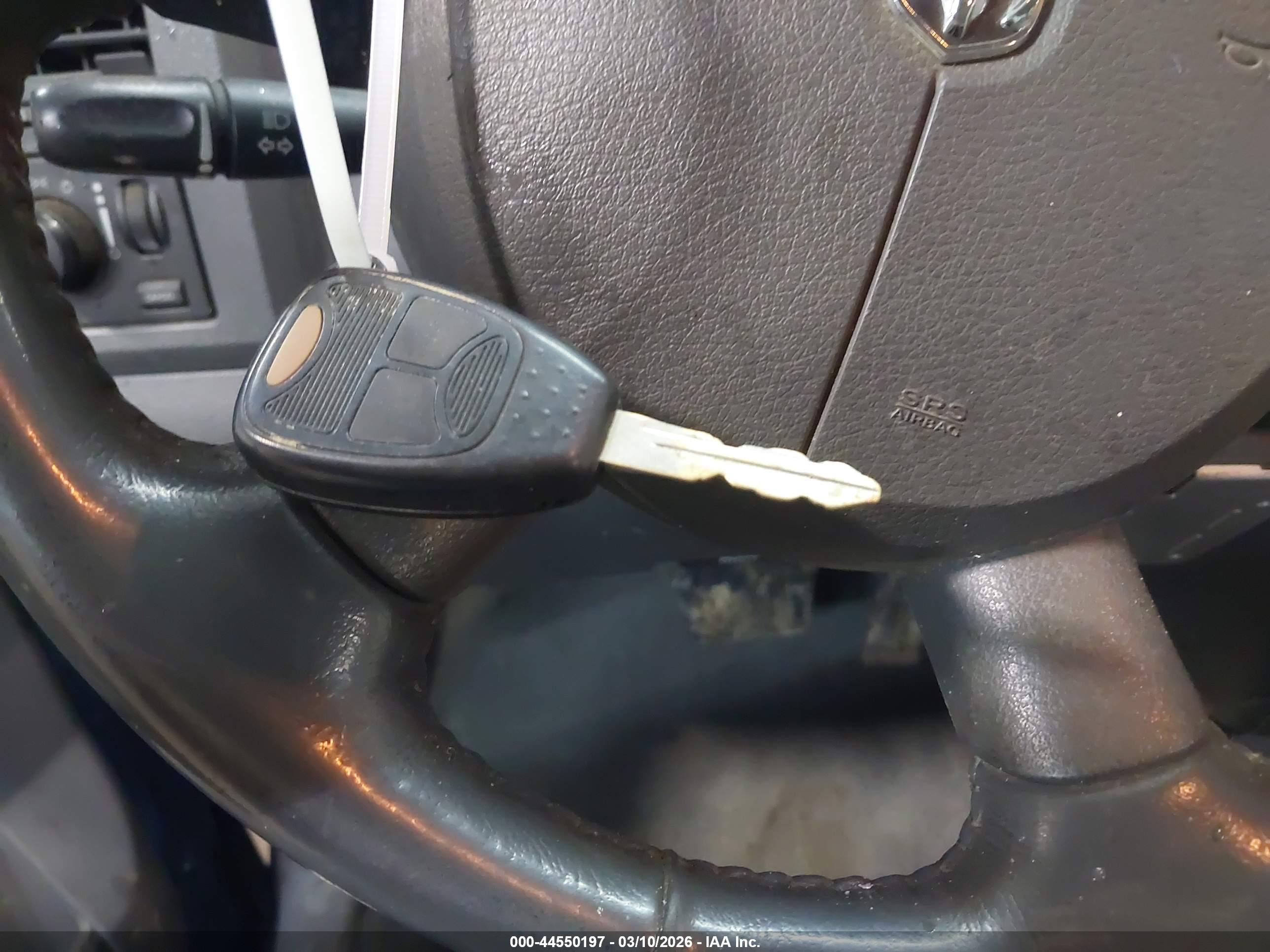 DODGE RAM image 11
