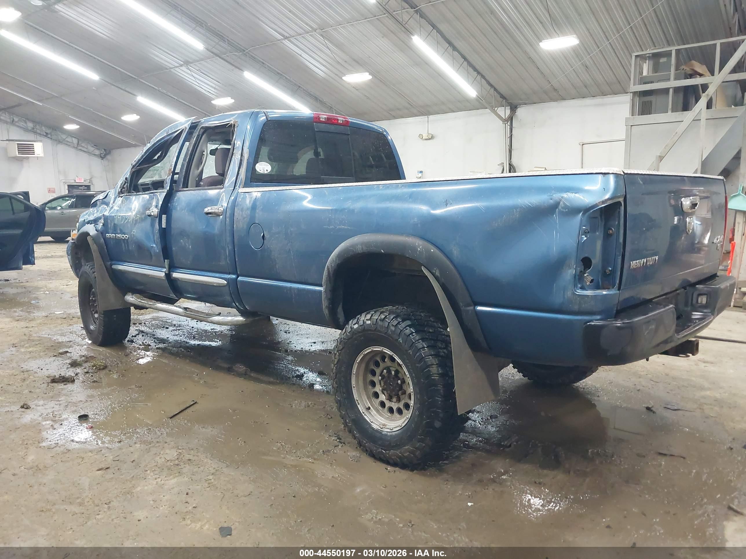 DODGE RAM image 3