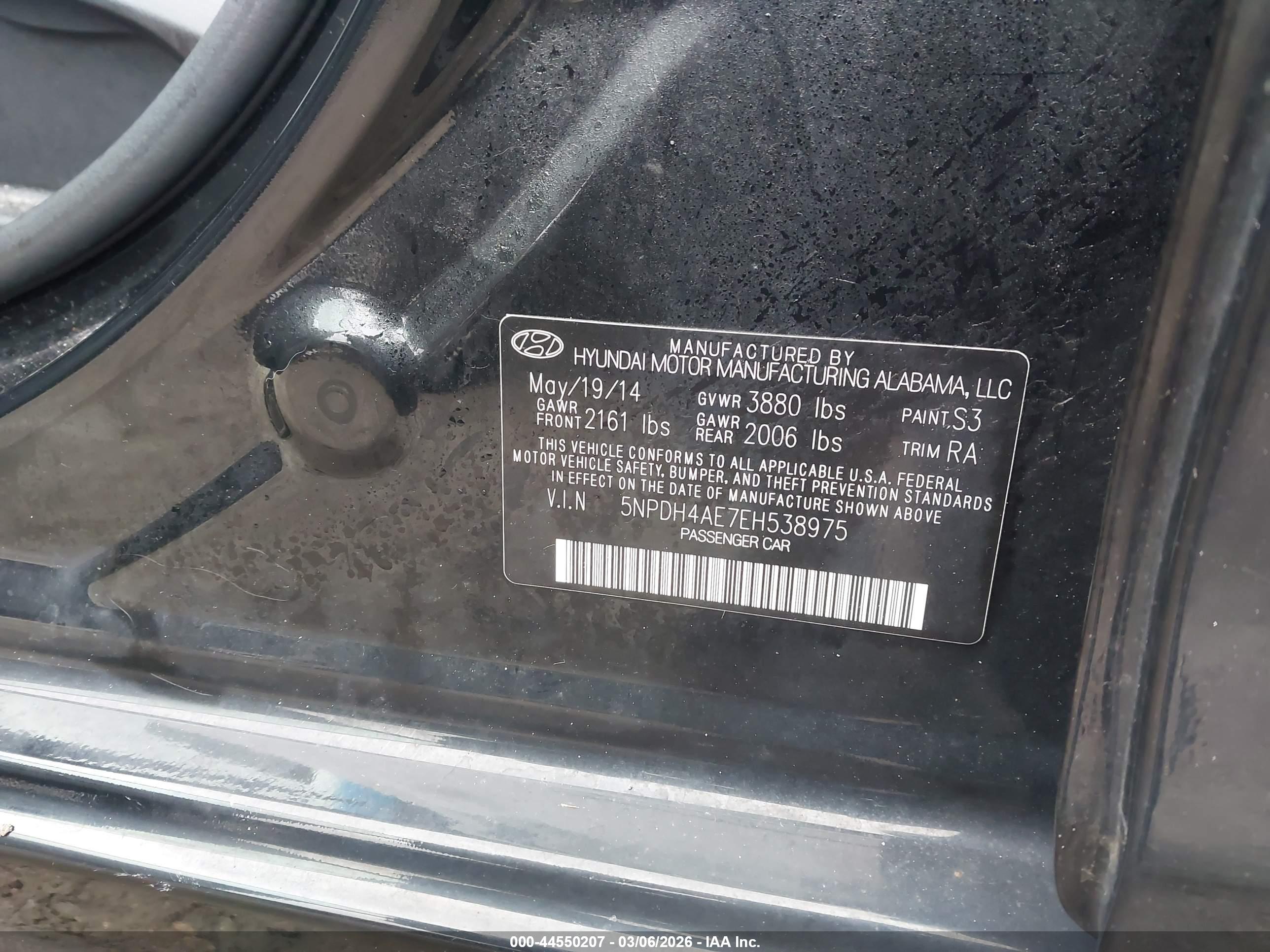 HYUNDAI ELANTRA image 9