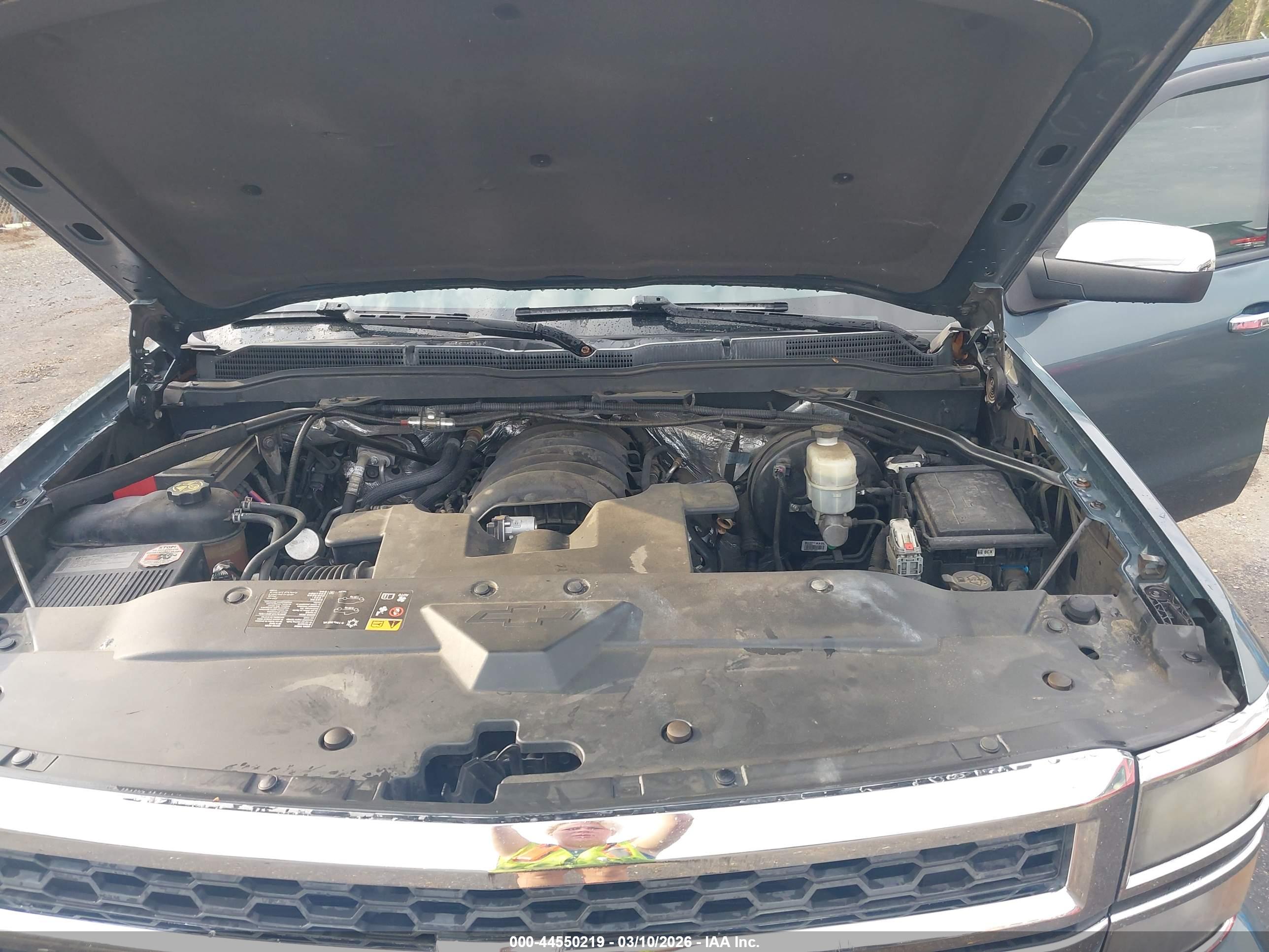 CHEVROLET SILVERADO image 10