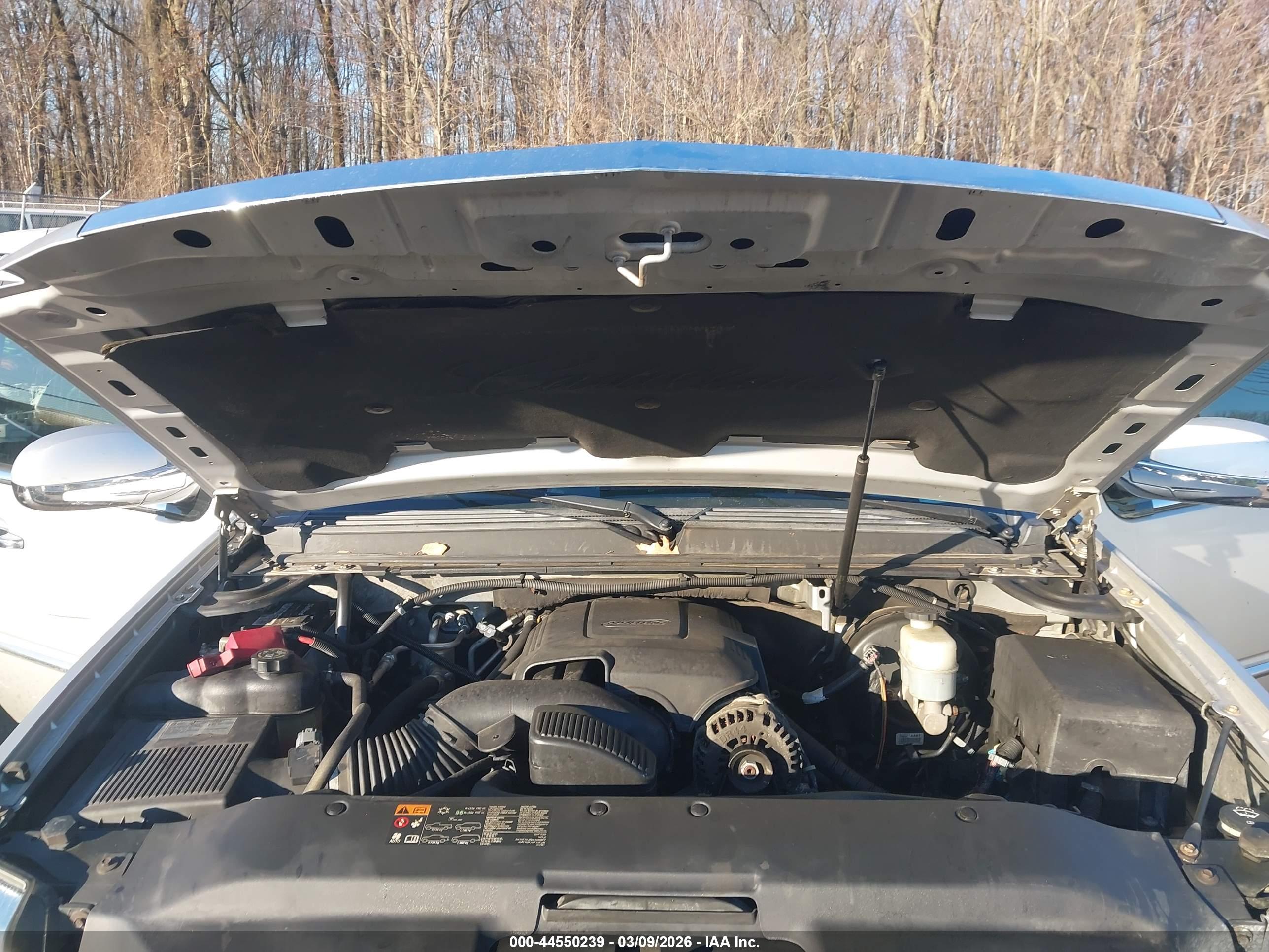 CADILLAC ESCALADE image 10