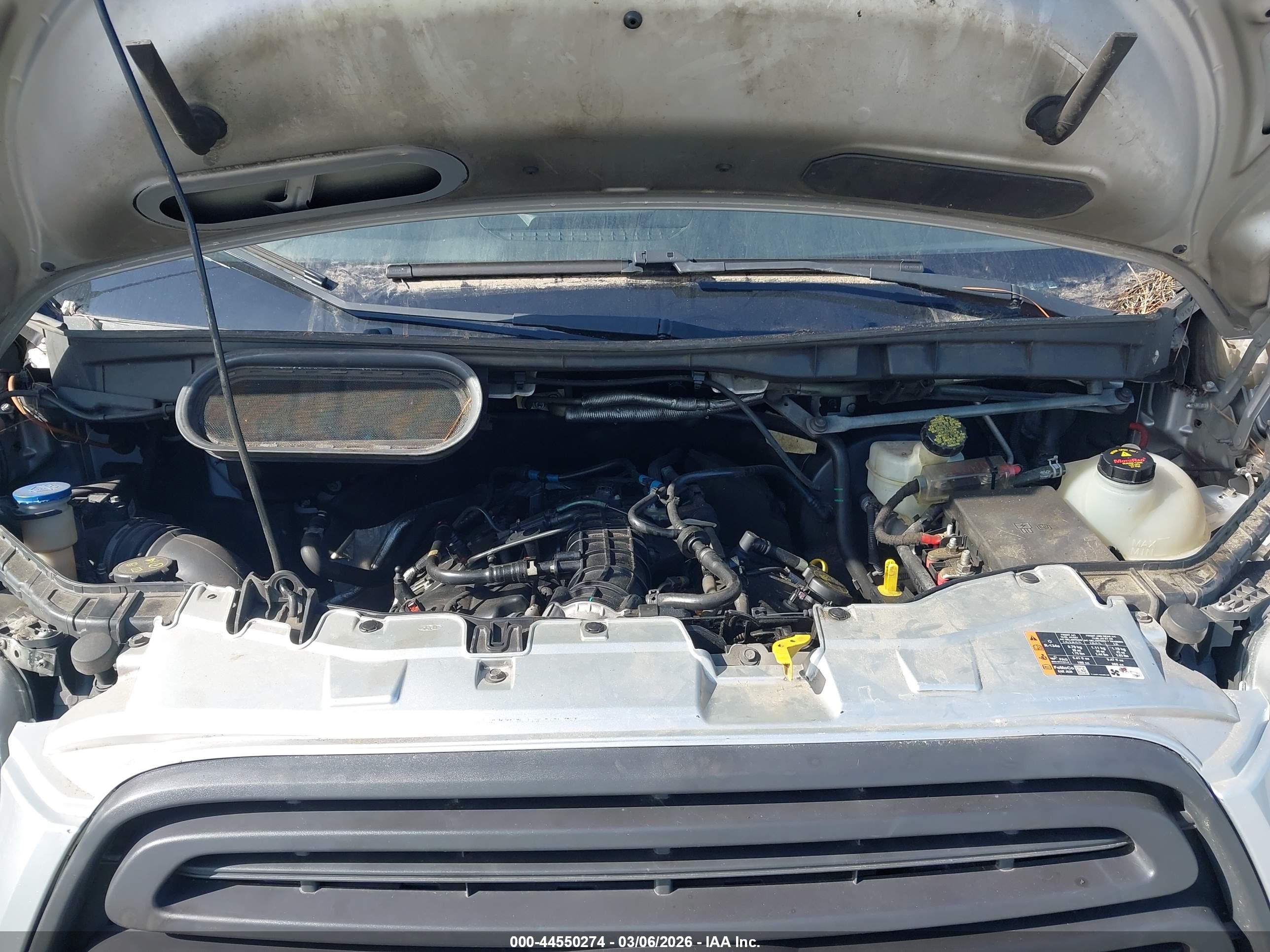FORD TRANSIT-350 image 10