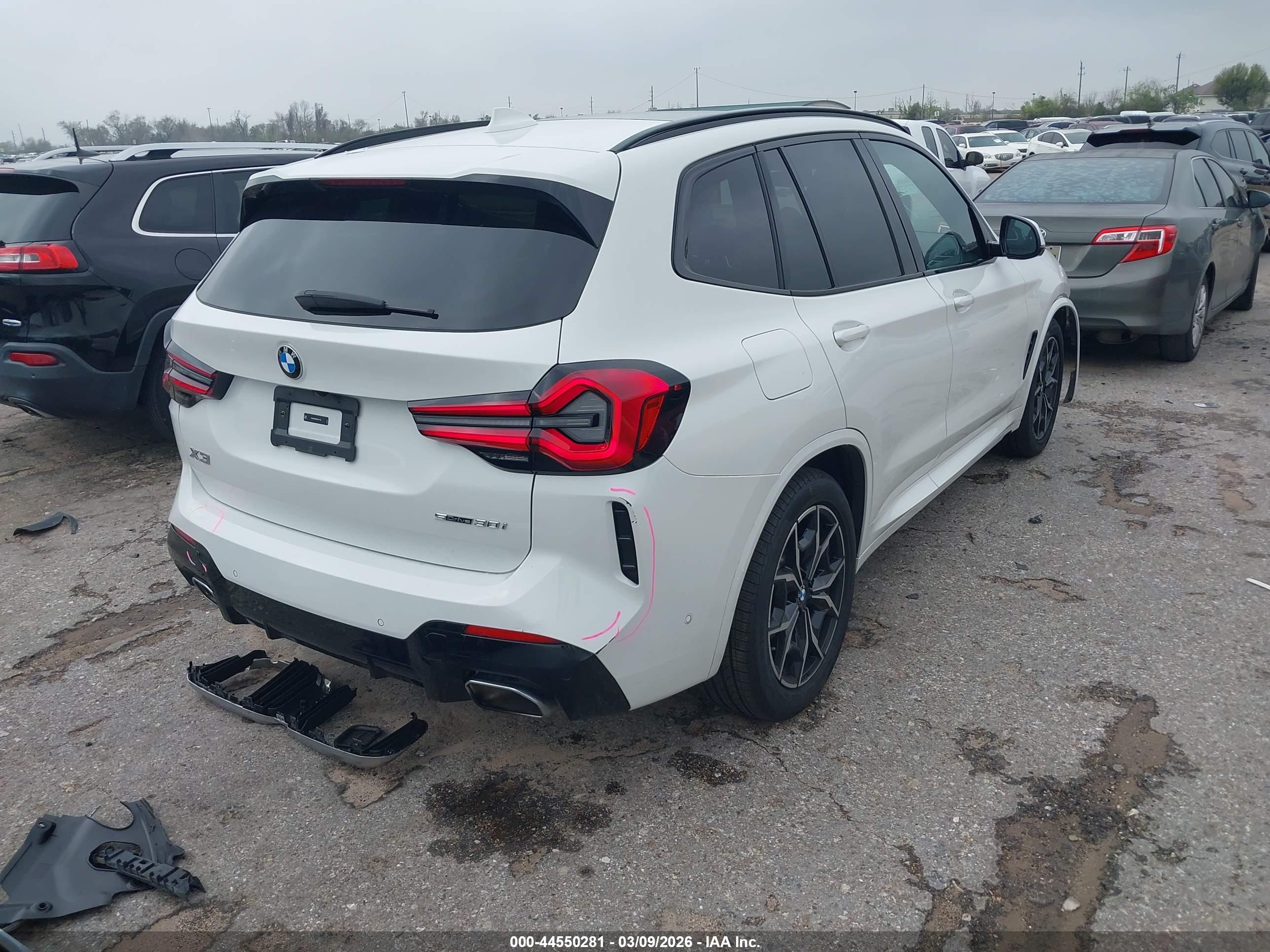 BMW X3 image 4
