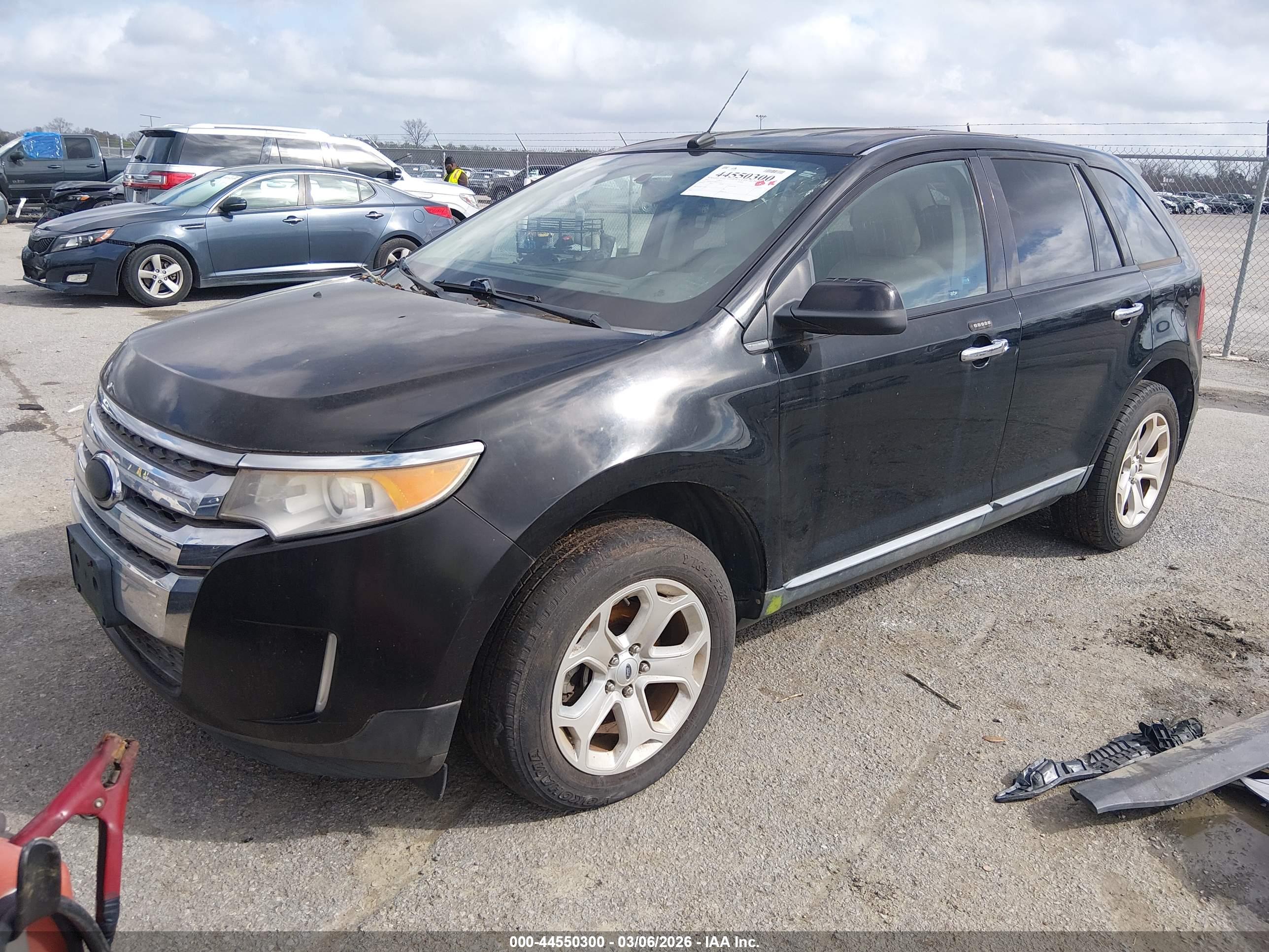 FORD EDGE image 2