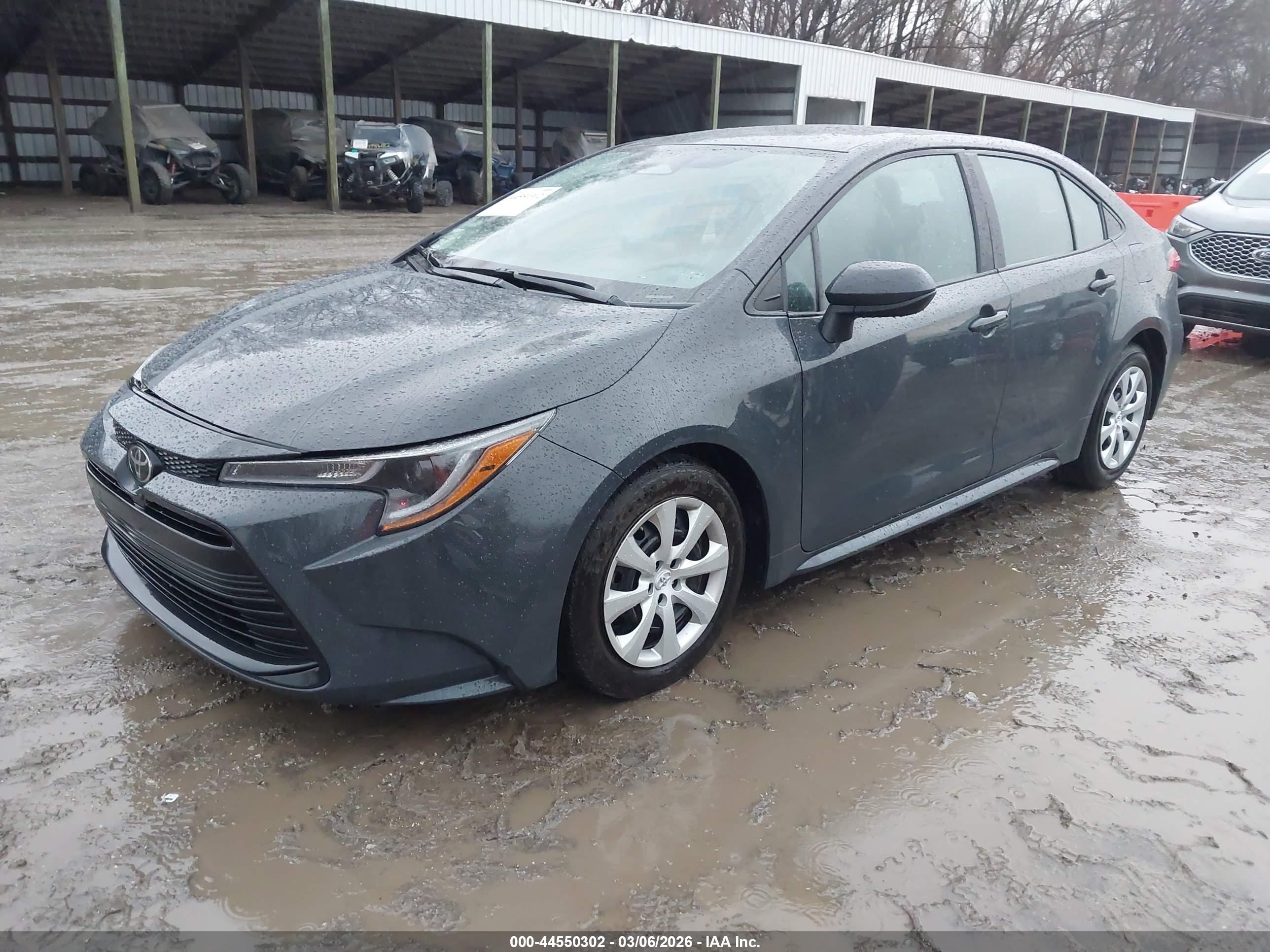 TOYOTA COROLLA image 2