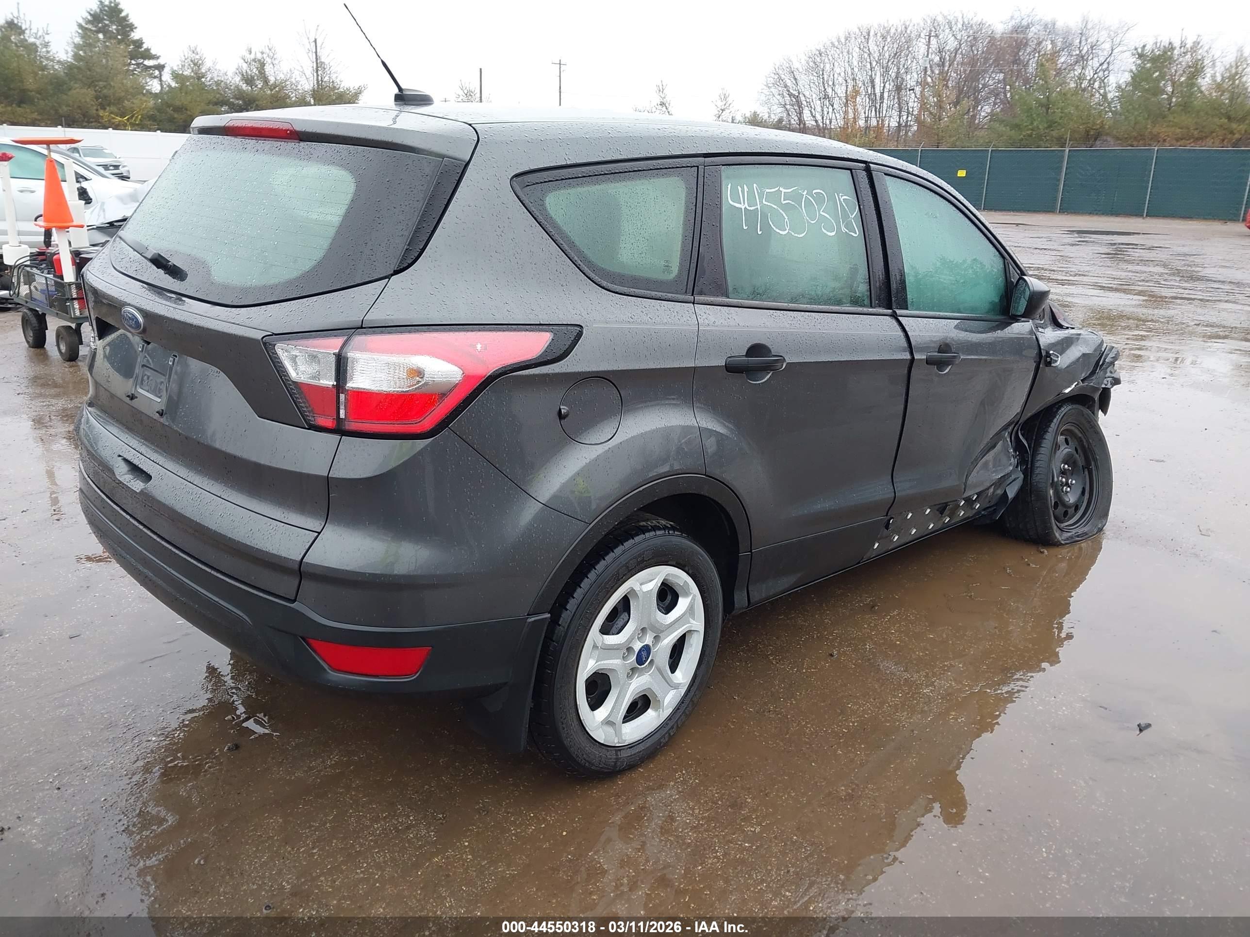 FORD ESCAPE image 4