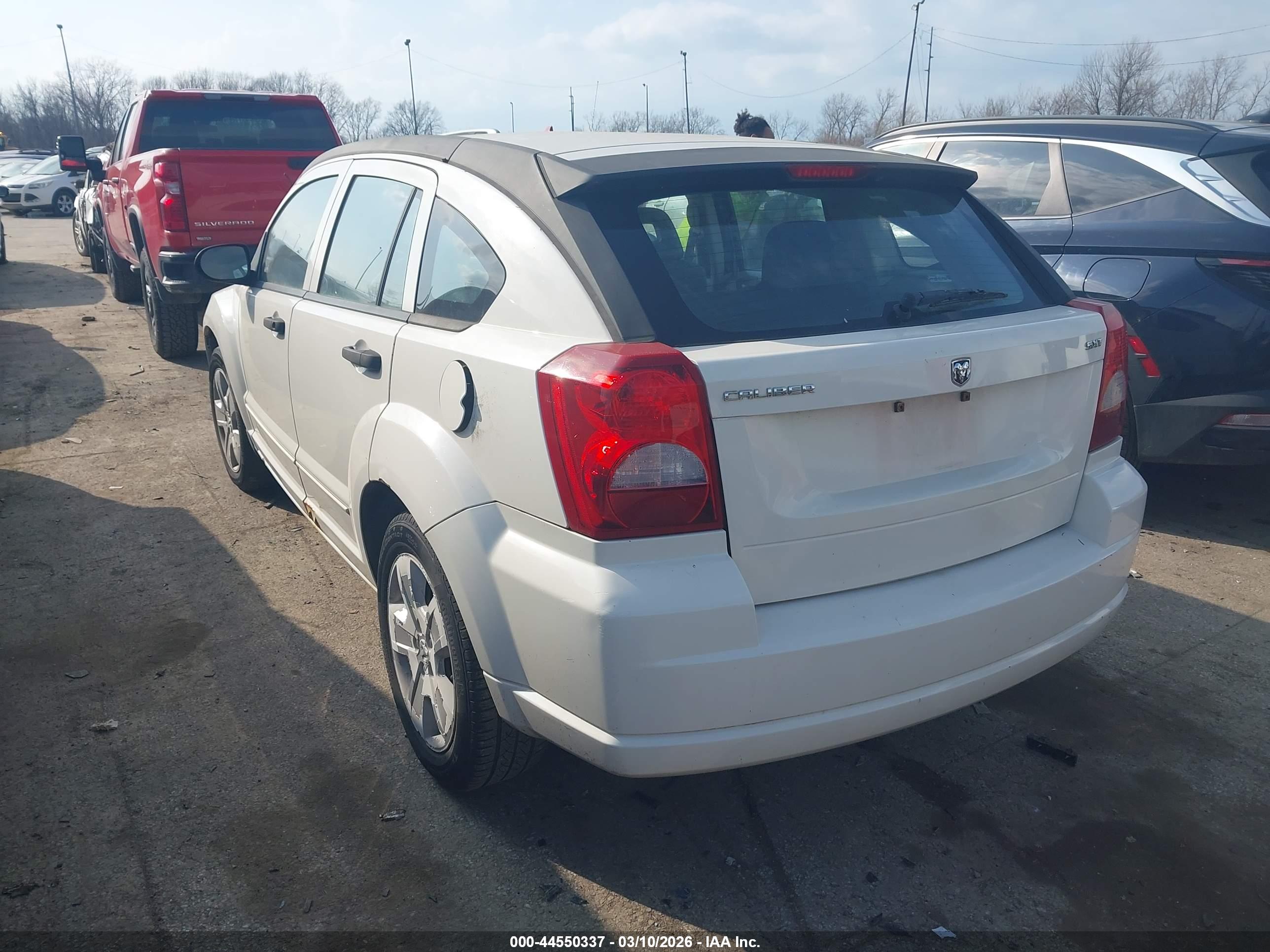 DODGE CALIBER image 3
