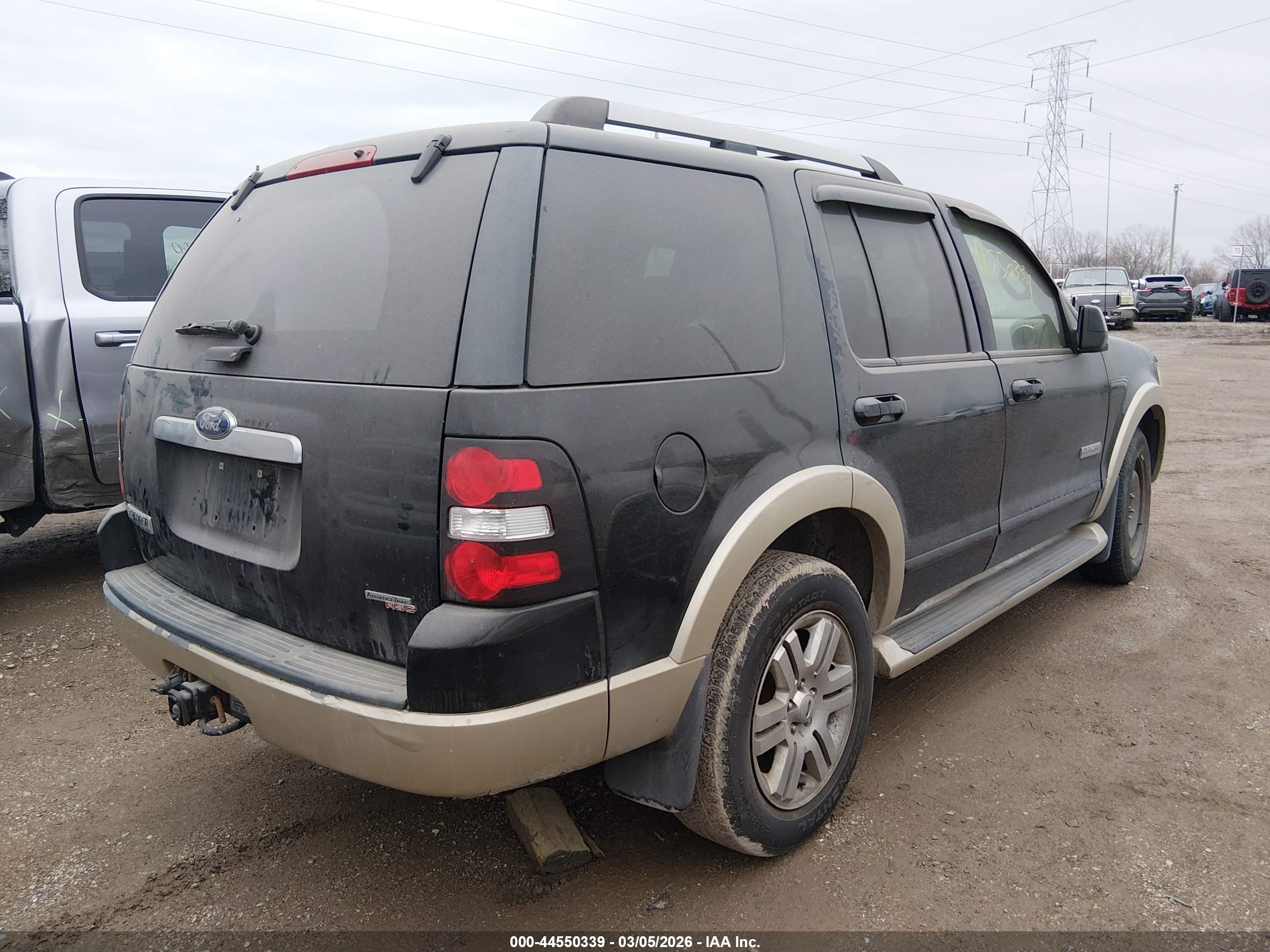 FORD EXPLORER image 4