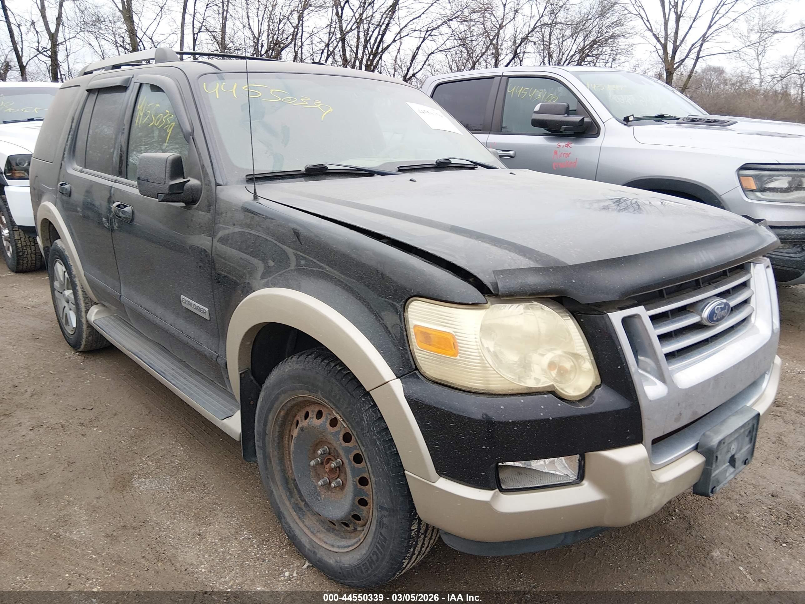 FORD EXPLORER image 6