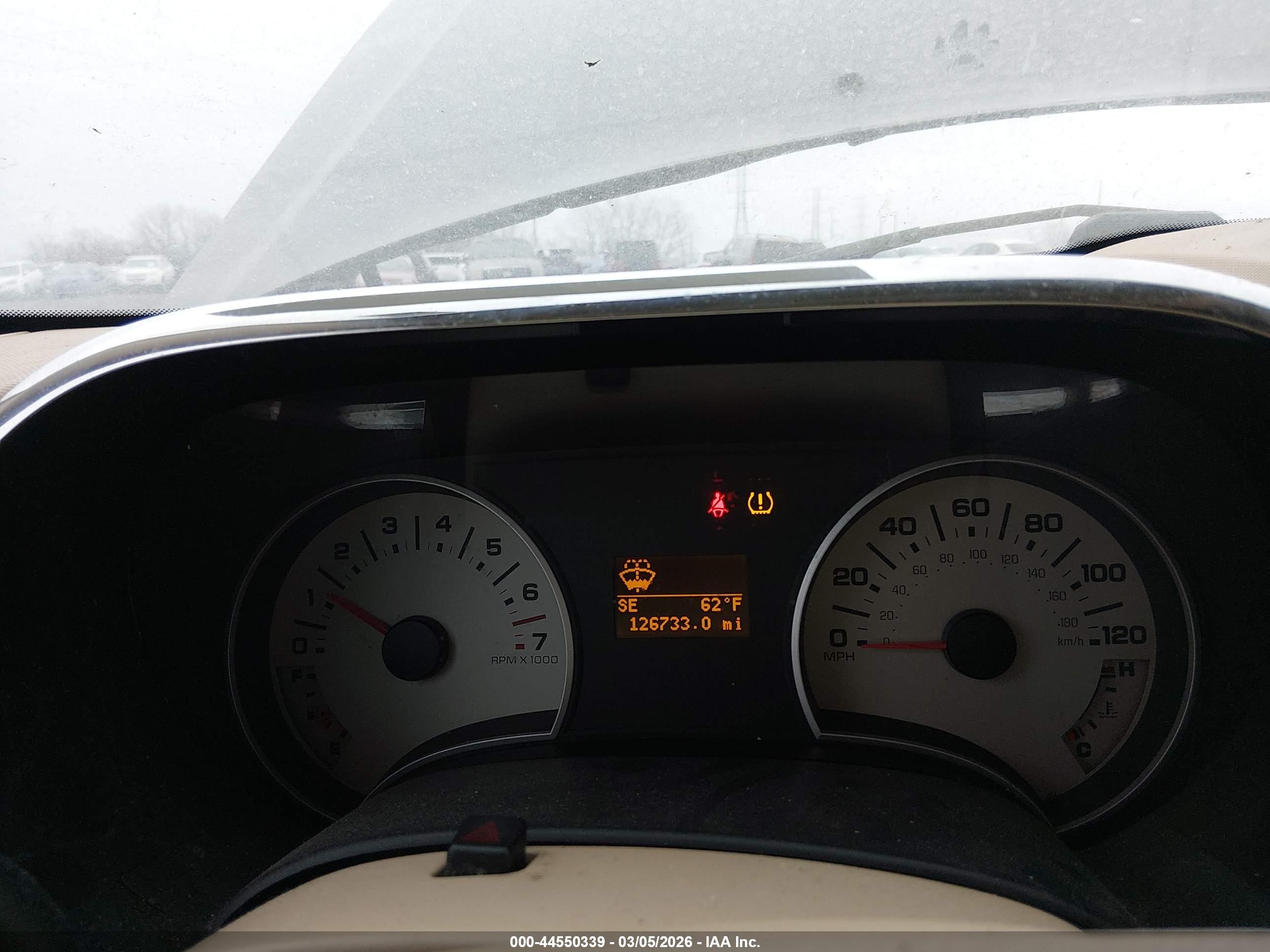 FORD EXPLORER image 7