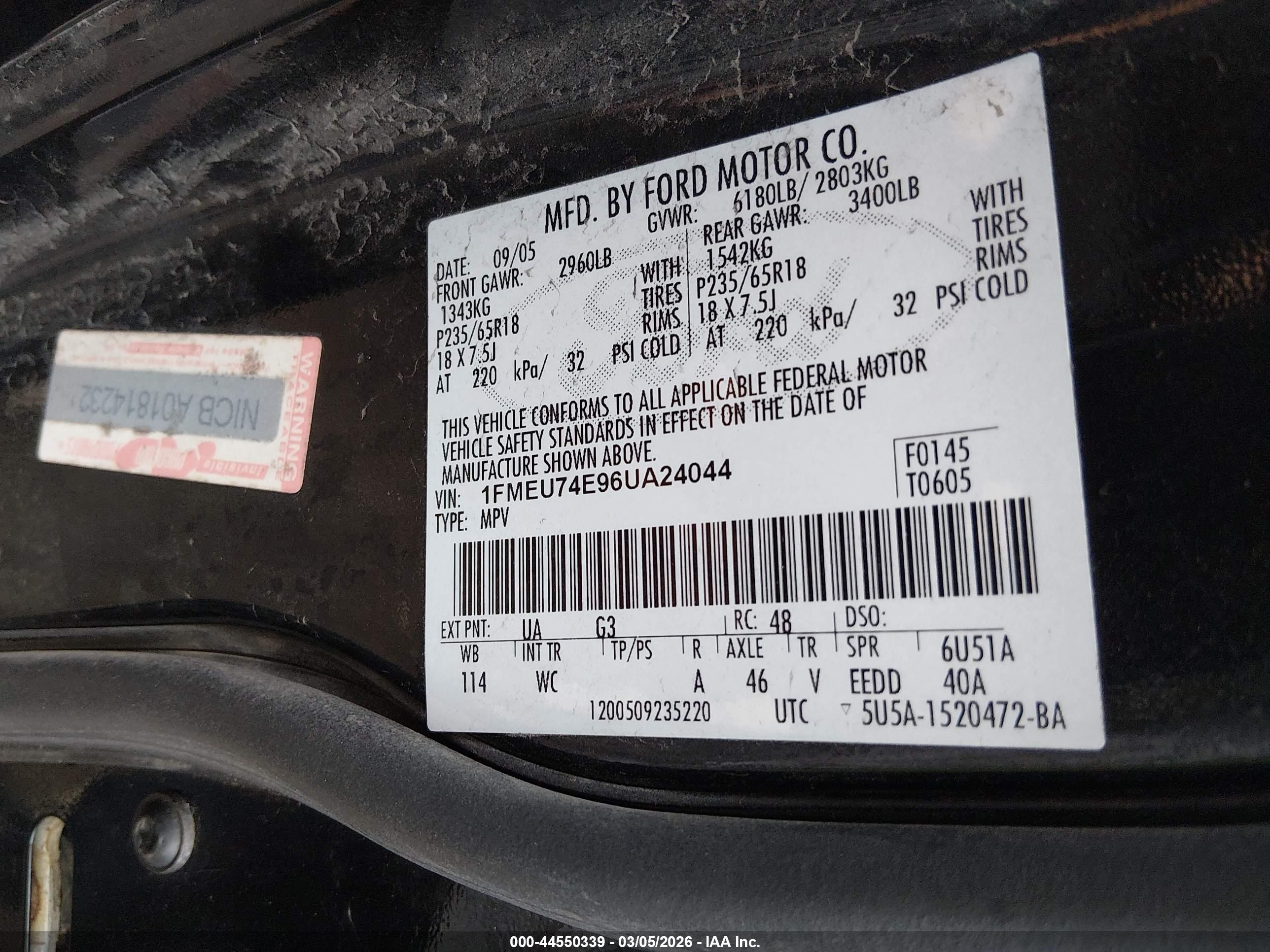 FORD EXPLORER image 9