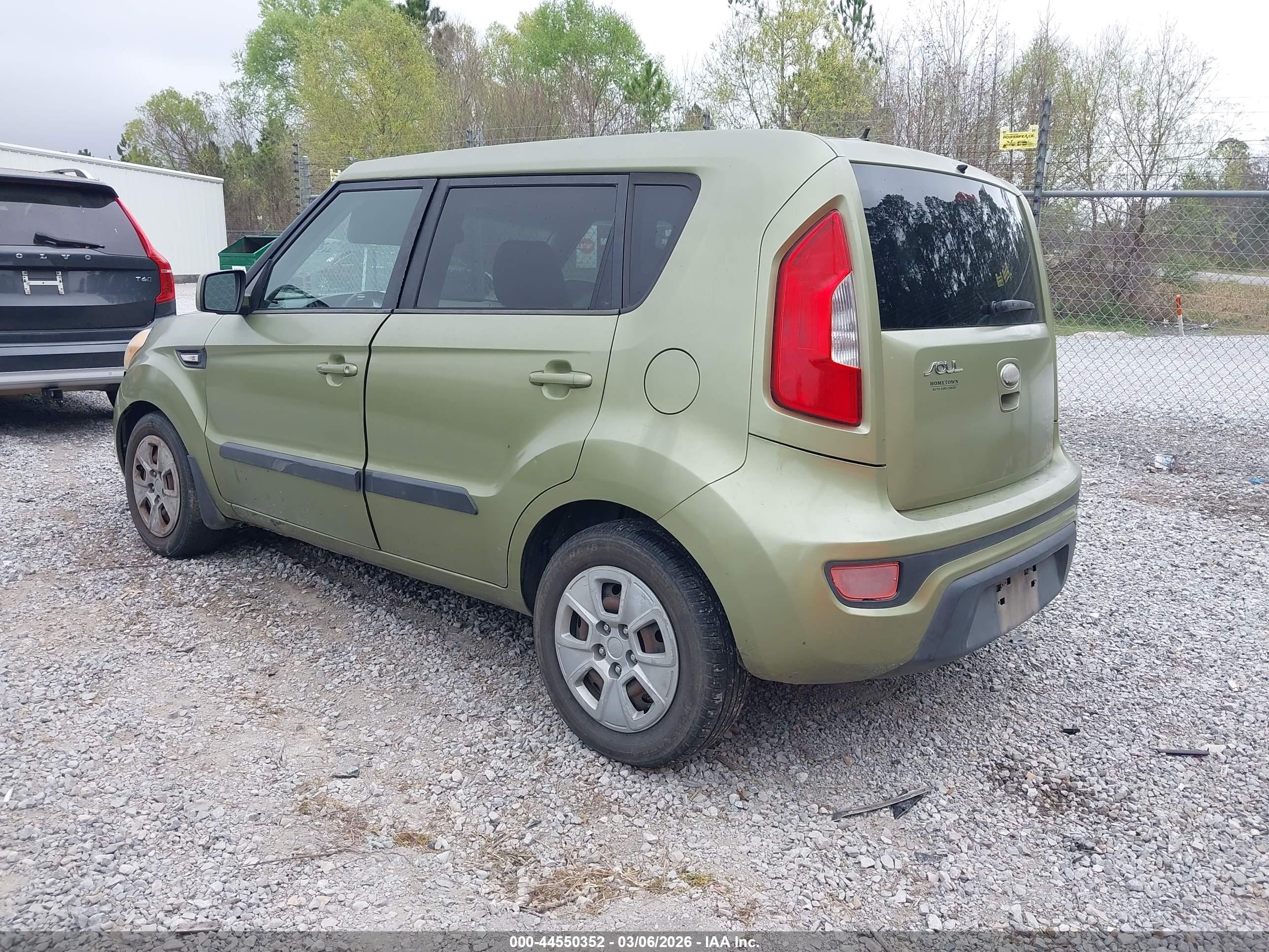 KIA SOUL image 3