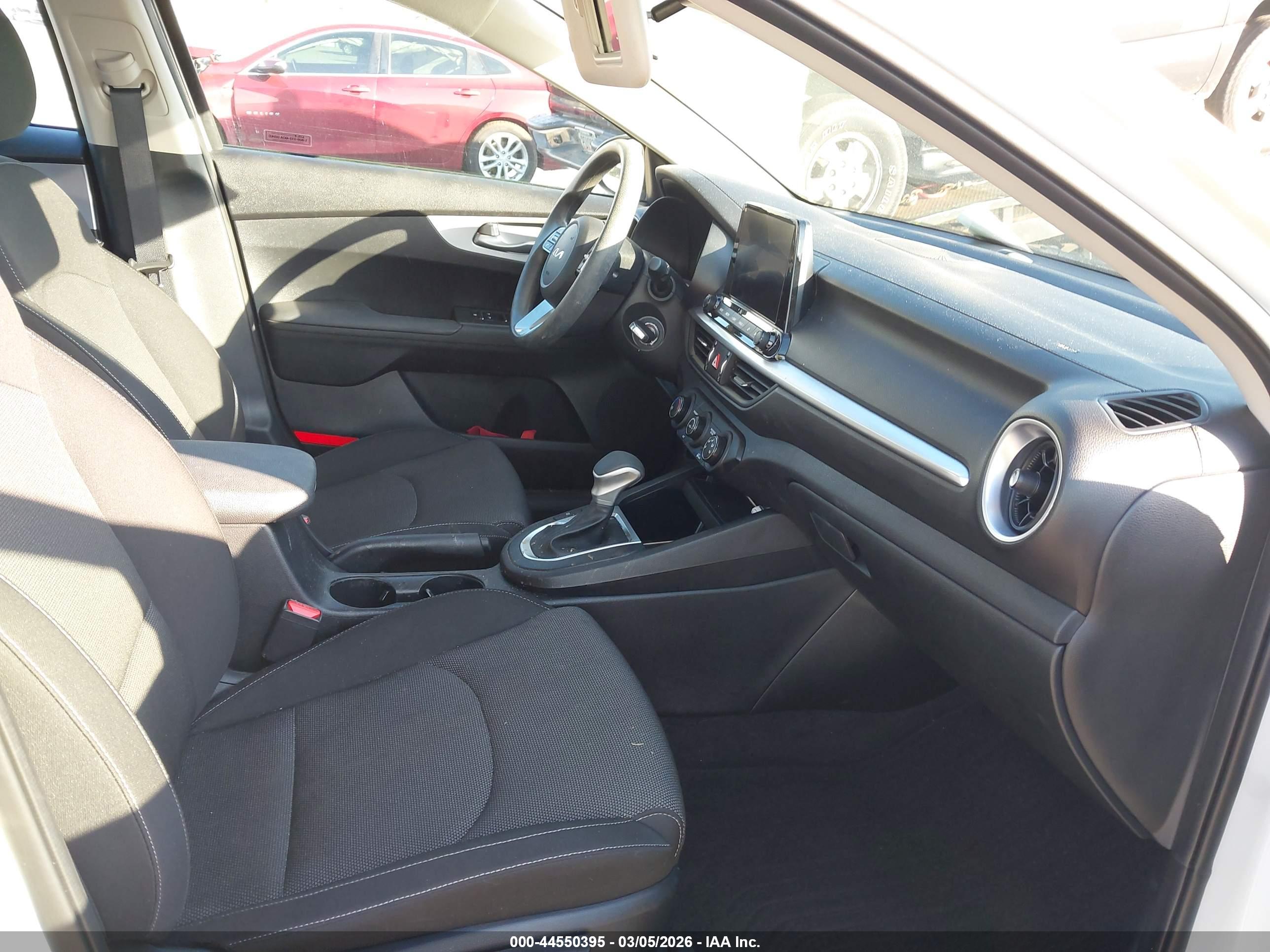 KIA FORTE image 5
