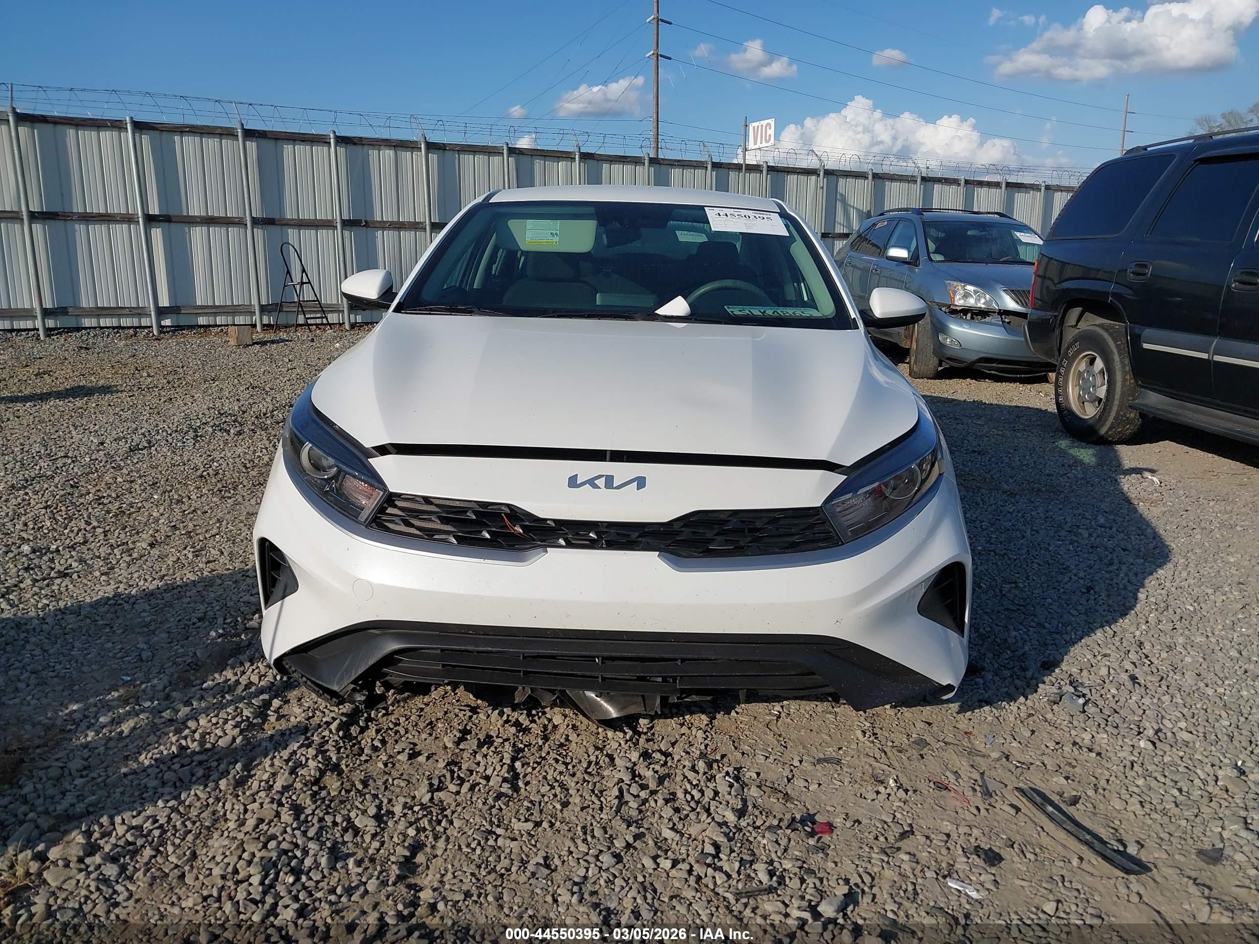 KIA FORTE image 6