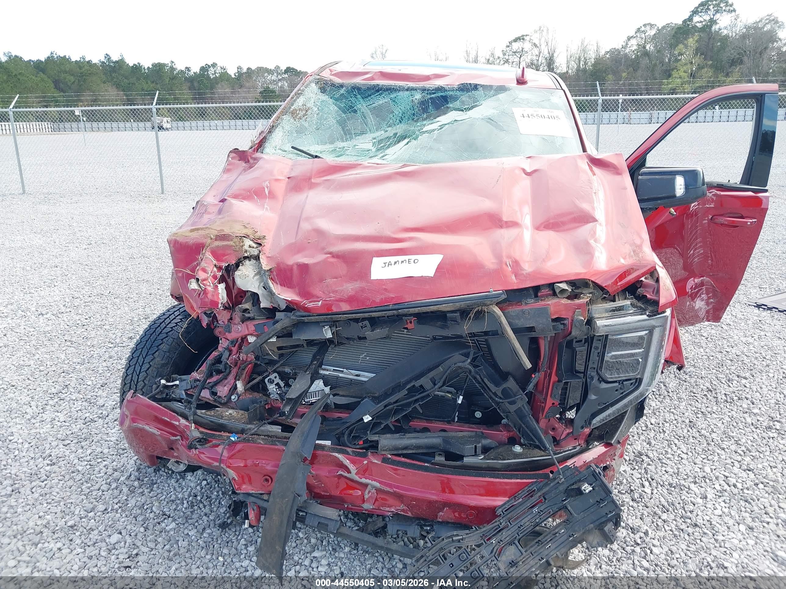 GMC SIERRA image 10
