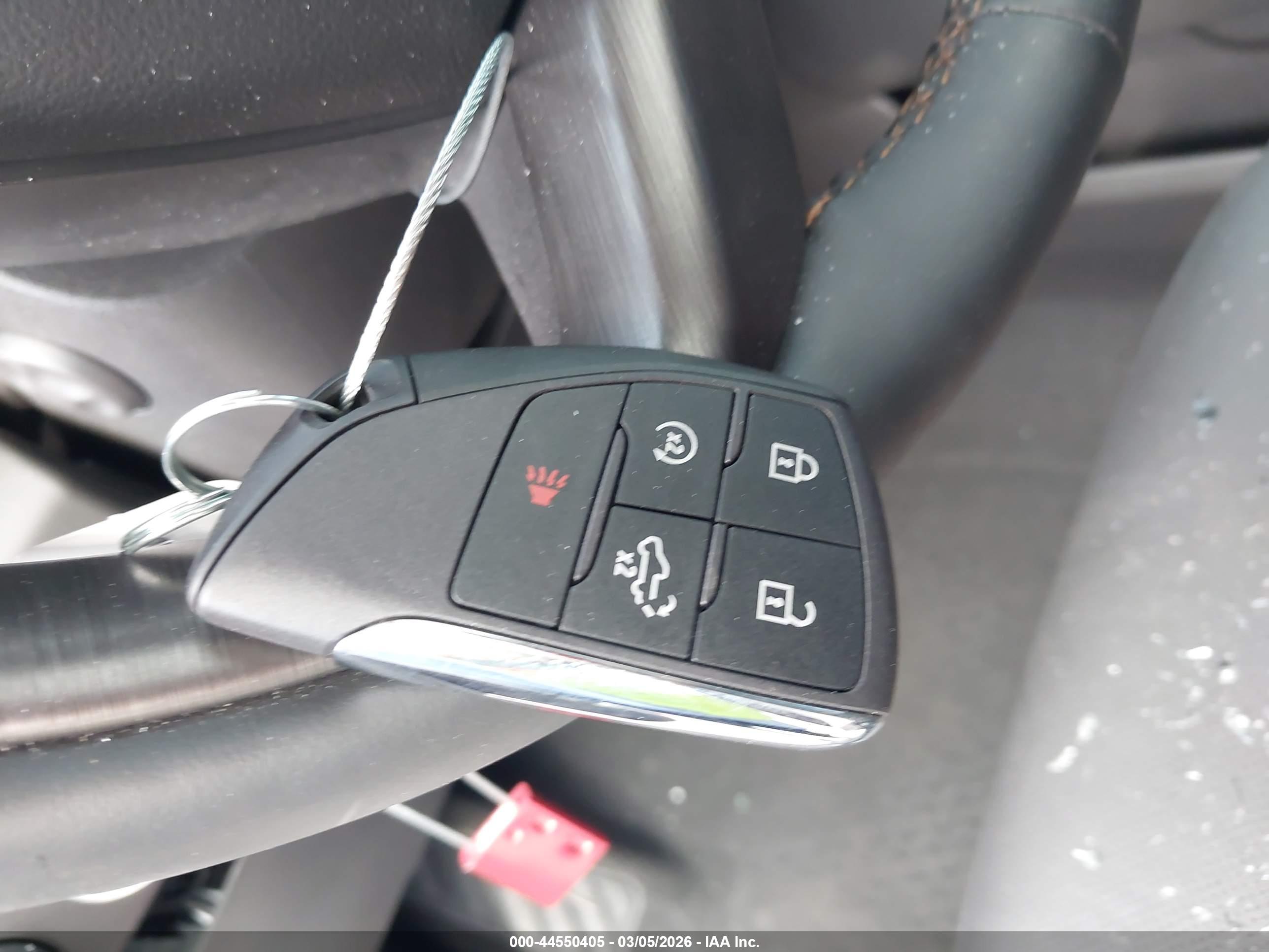 GMC SIERRA image 11